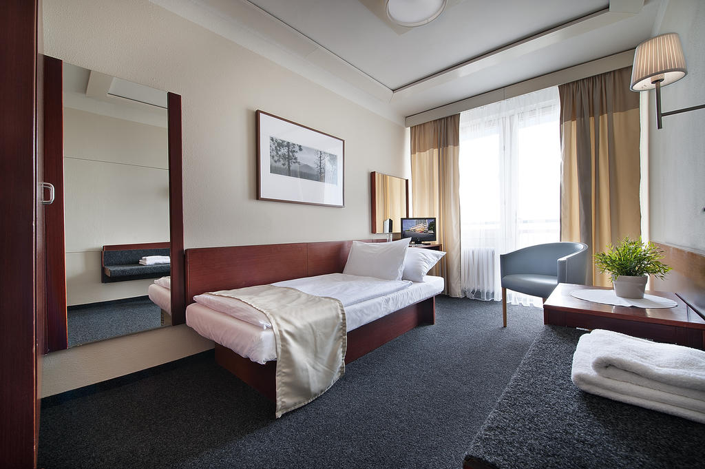 Hotel Kladno foto 3