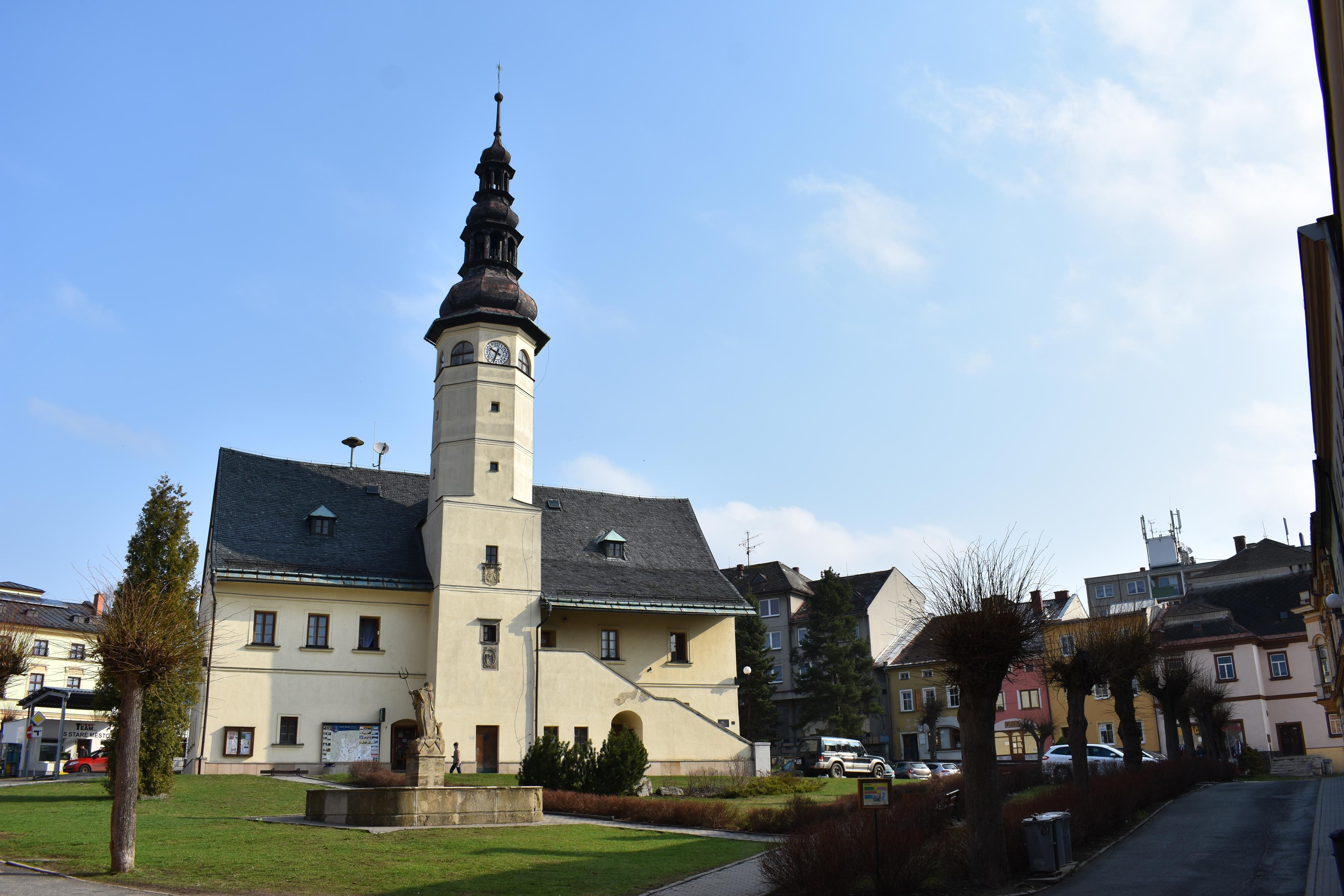 Staré Město - Městský úřad foto 4