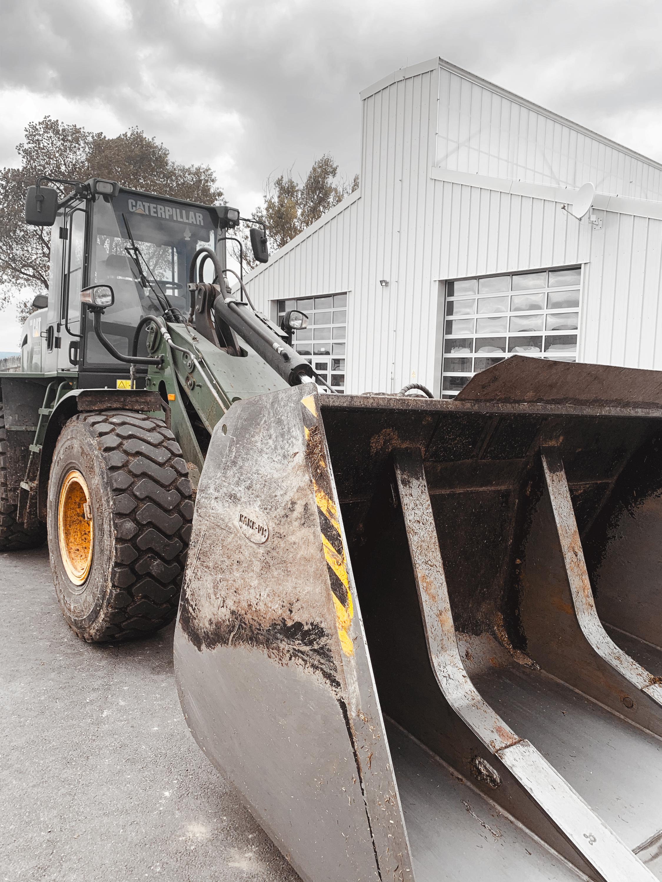 POLAK CZ s.r.o. divize MONTOVANÉ HALY foto 3