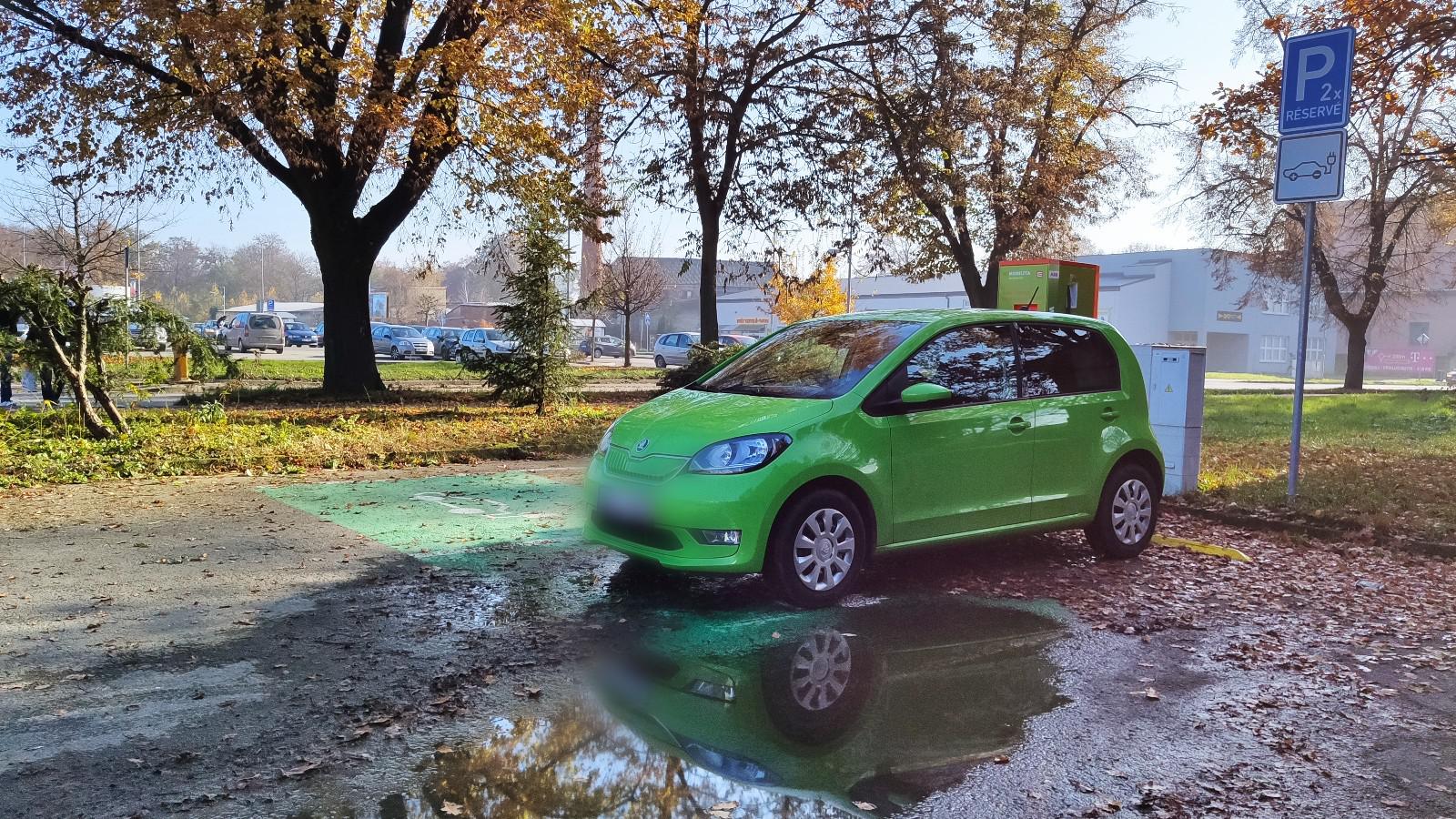 Nabíjecí stanice ČEZ foto 3
