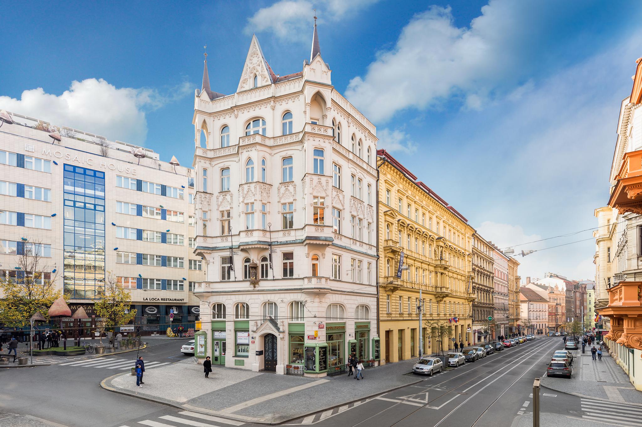 MOOo Downtown Apartments