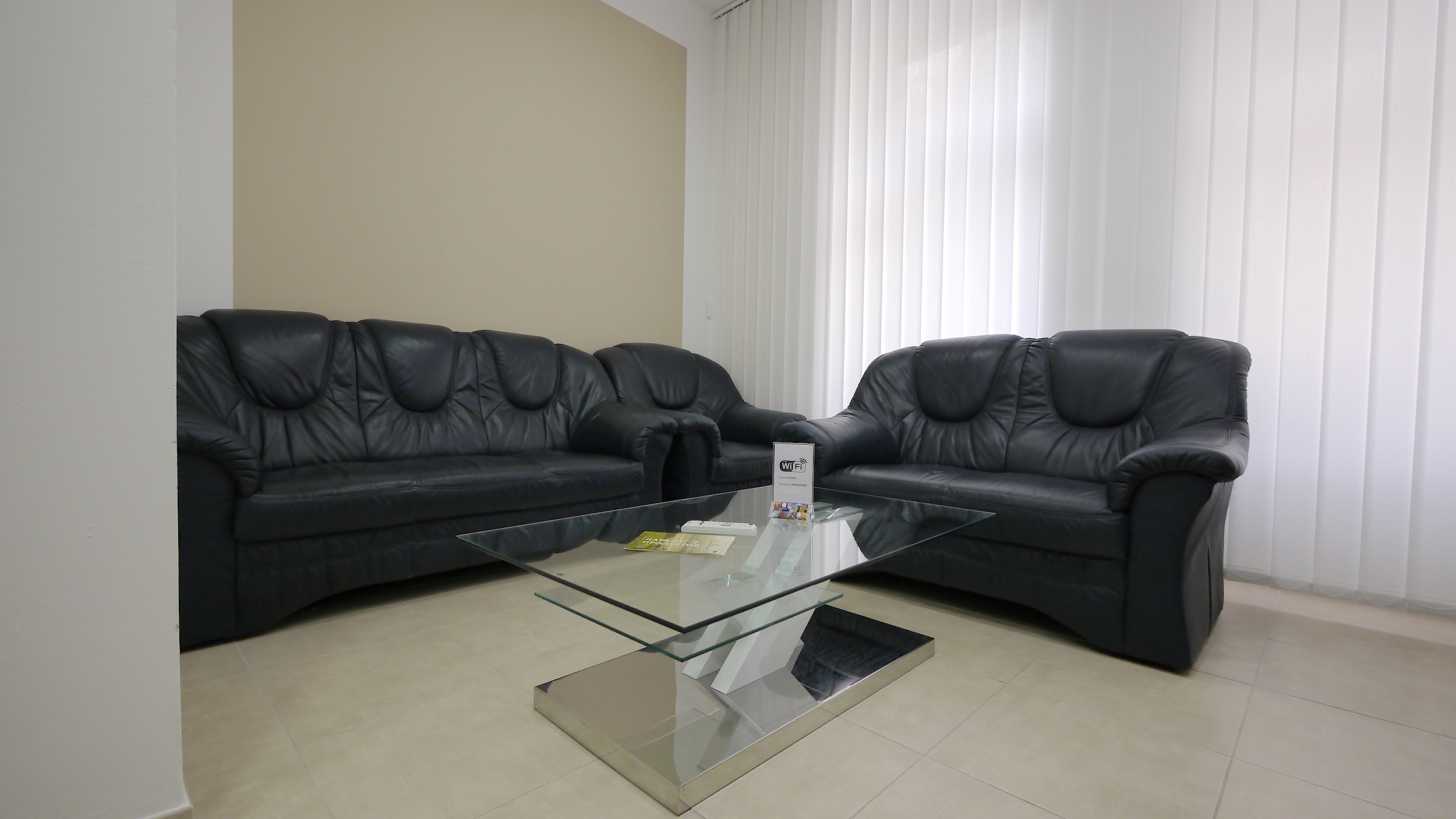 Dr. Zanoščuk & Son - zubní implantáty foto 3