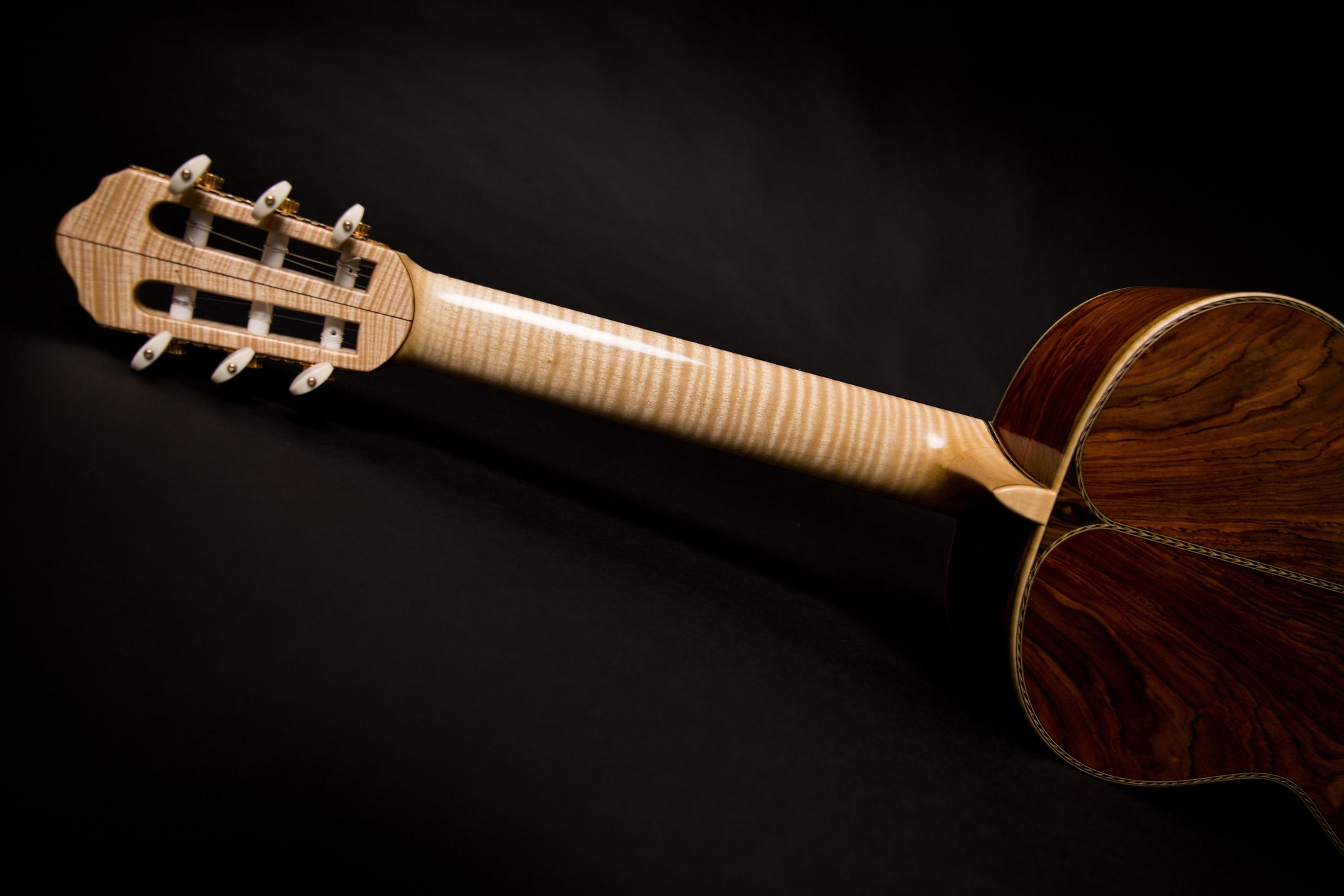 Prazan Guitars foto 3