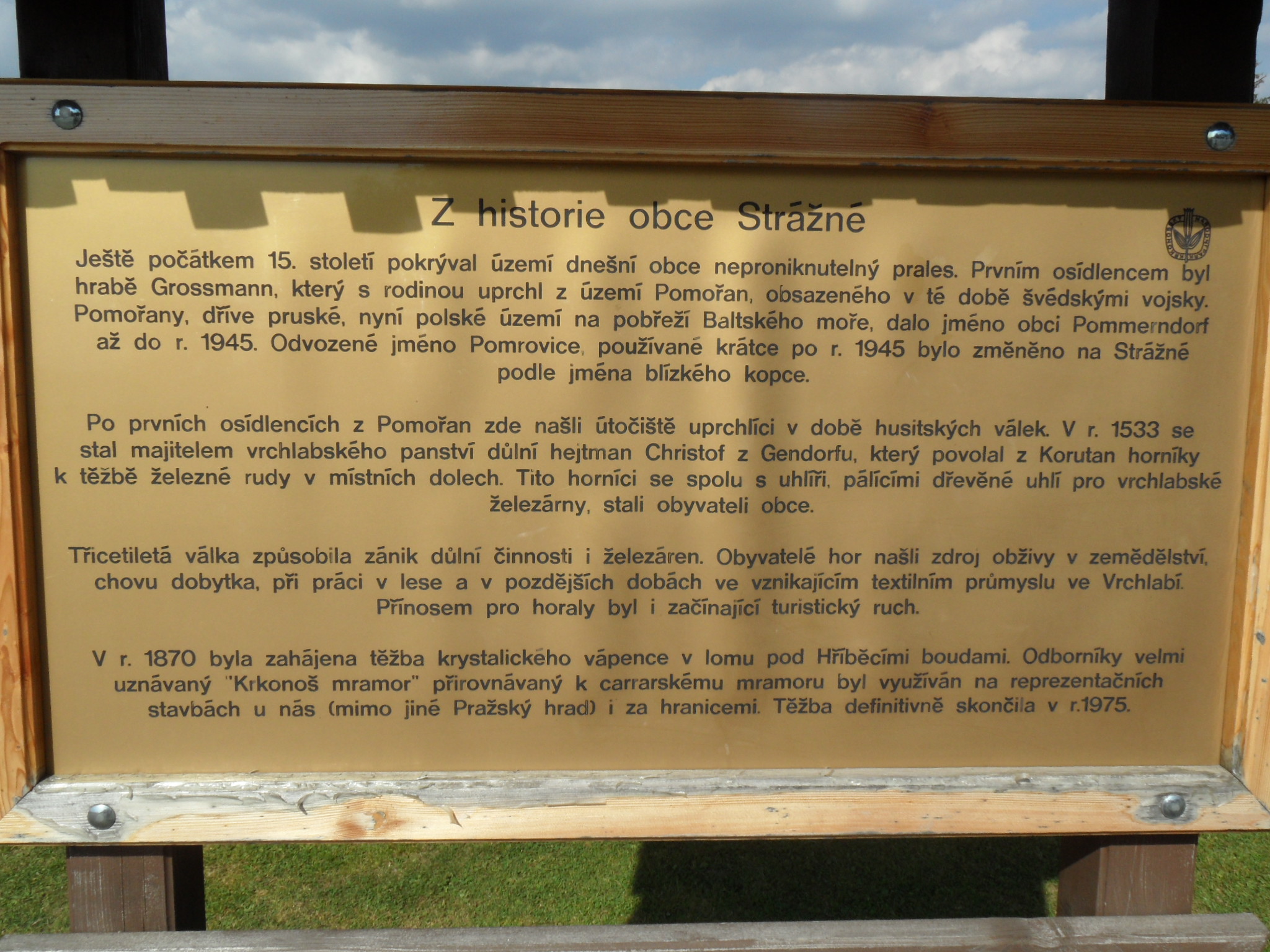Strážné - obecní úřad foto 4