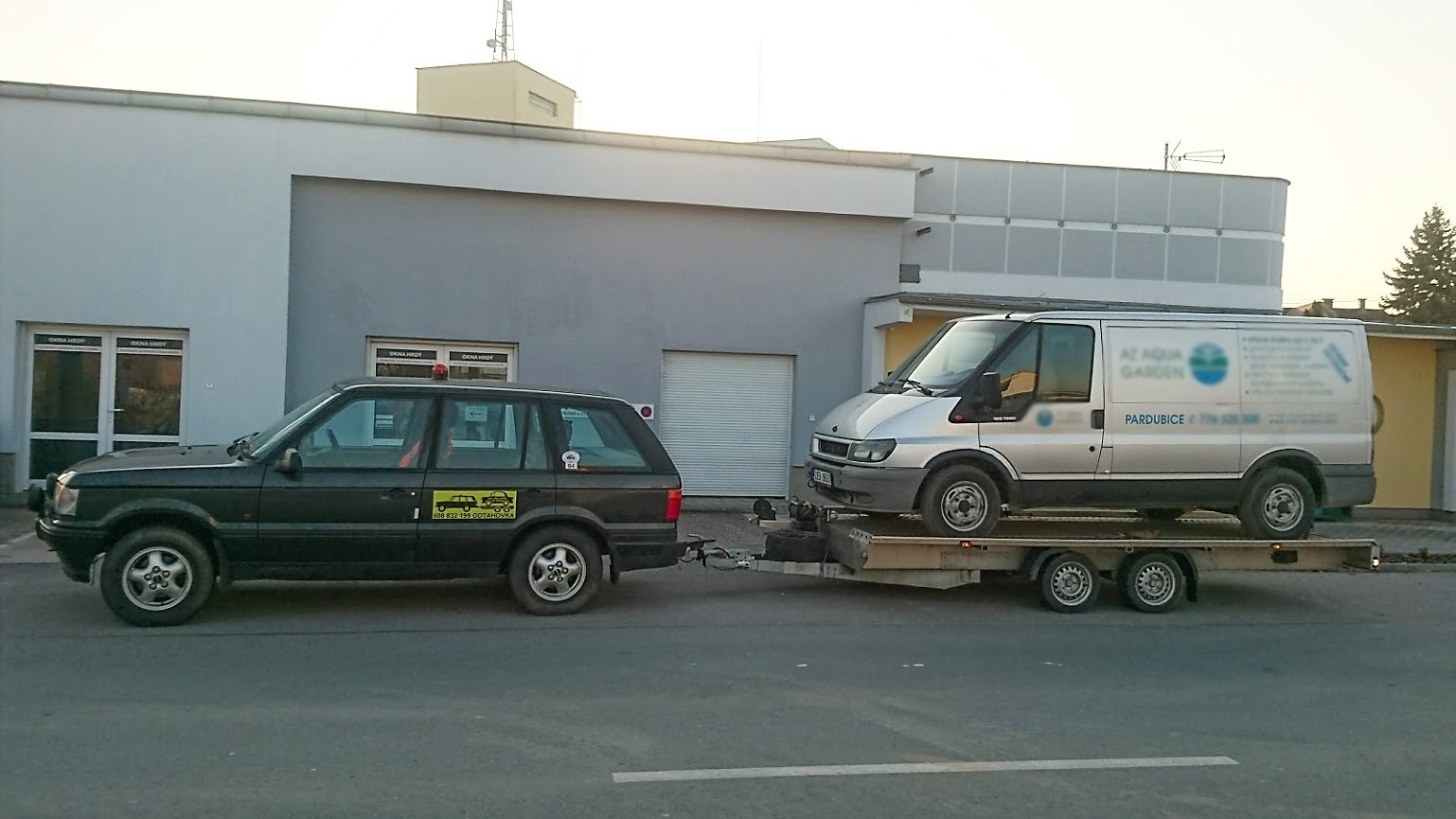 VELZEK s.r.o. - Odtahová služba foto 3