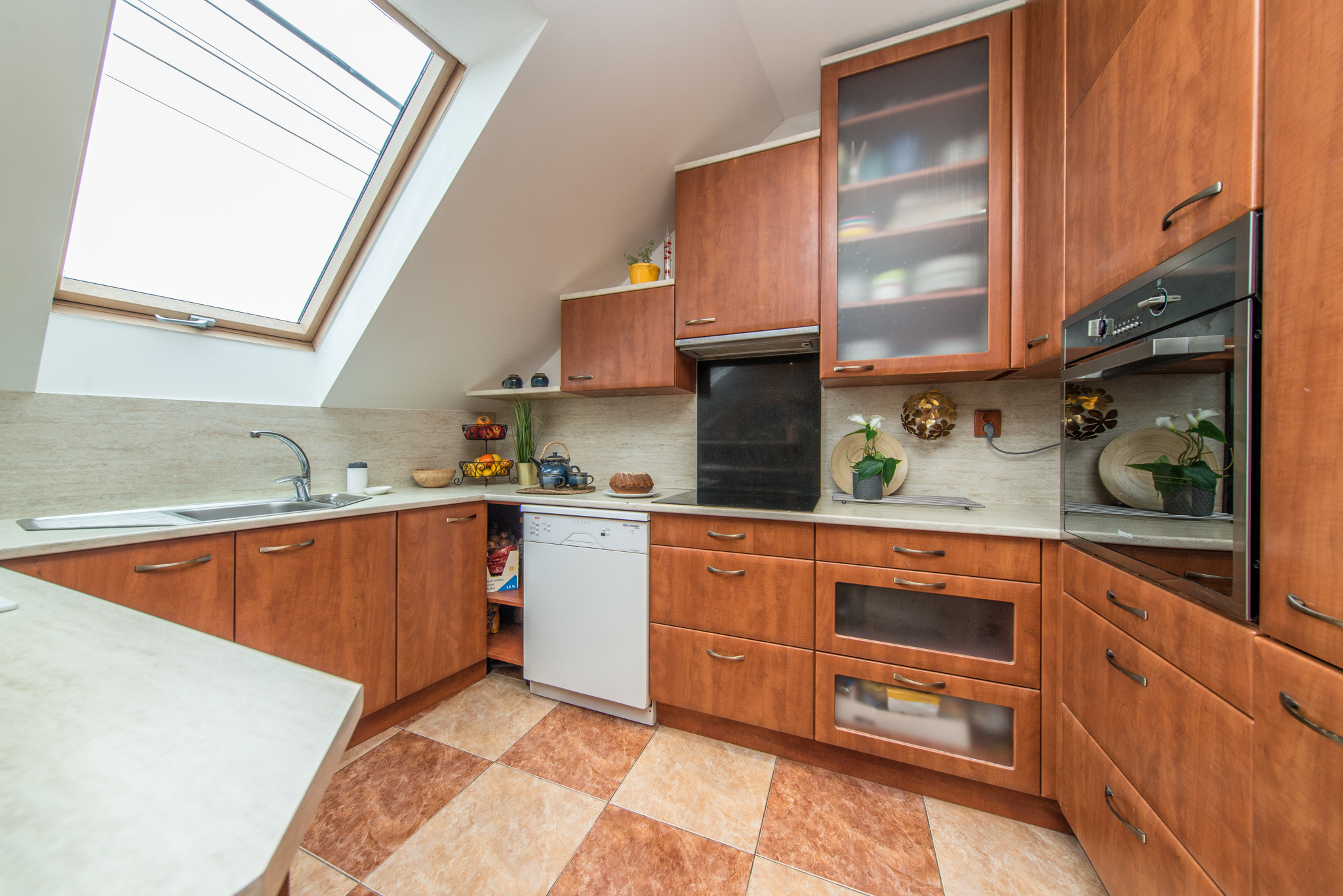 Matěj Vála - Realitní makléř foto 3