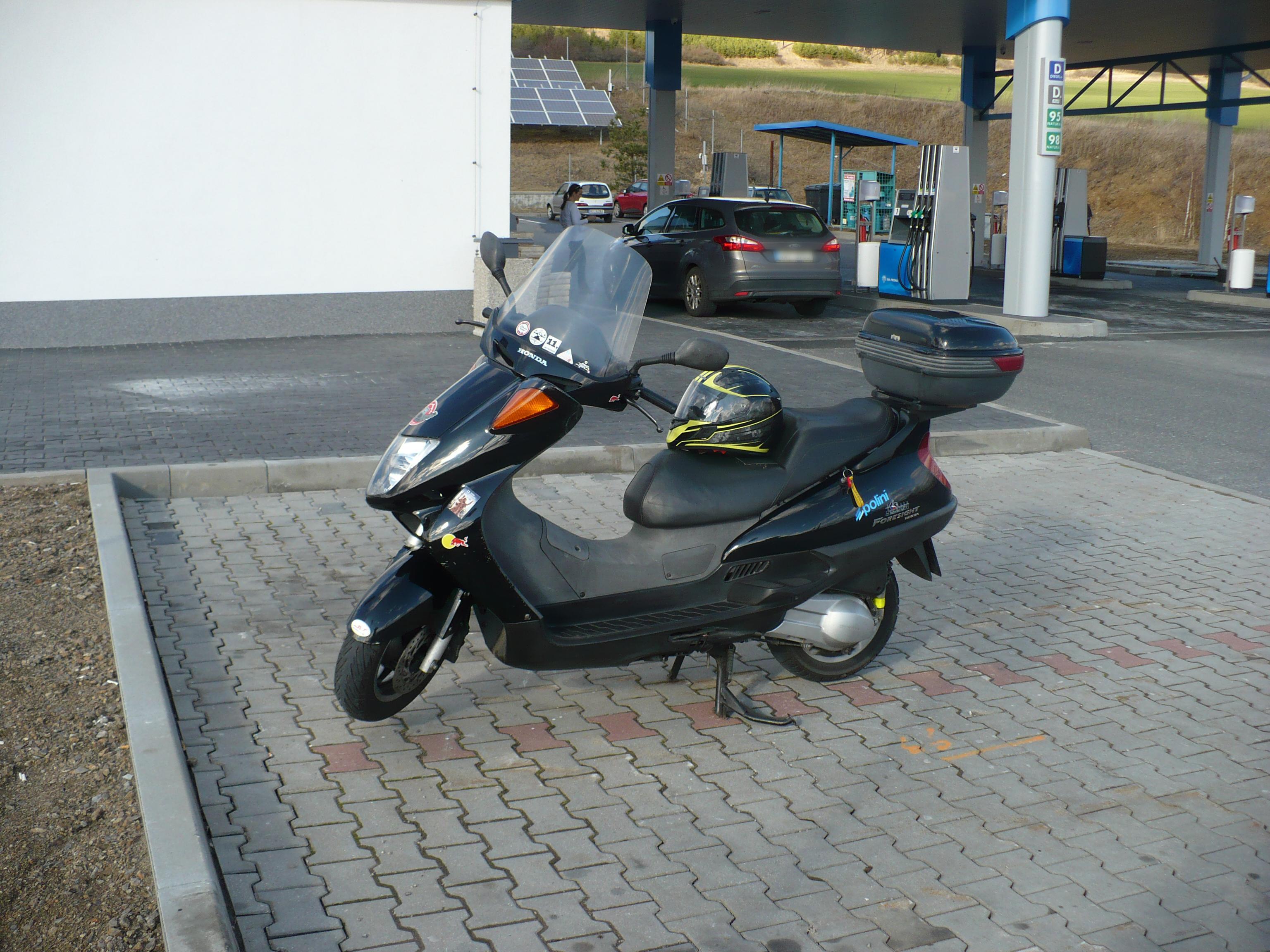 KM-PRONA