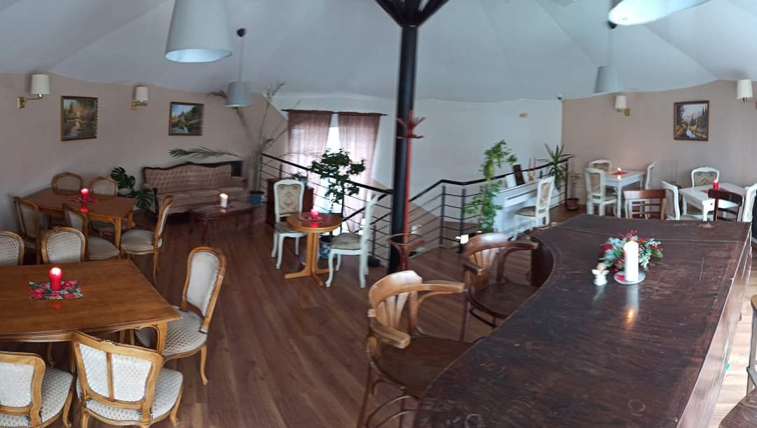 Kavárna Na Jedné Noze foto 4