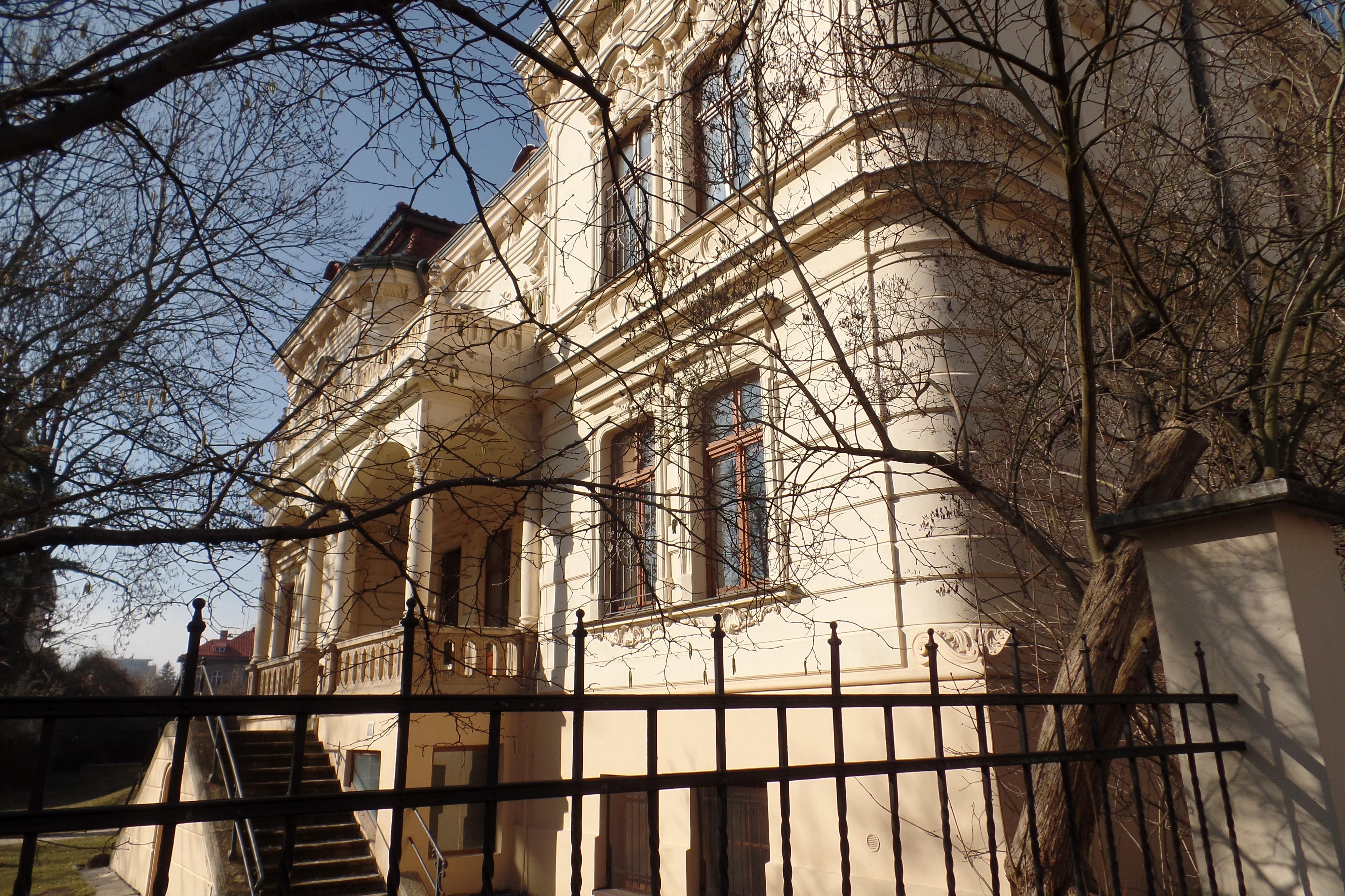 MŠ Olomouc, Mozartova foto 2