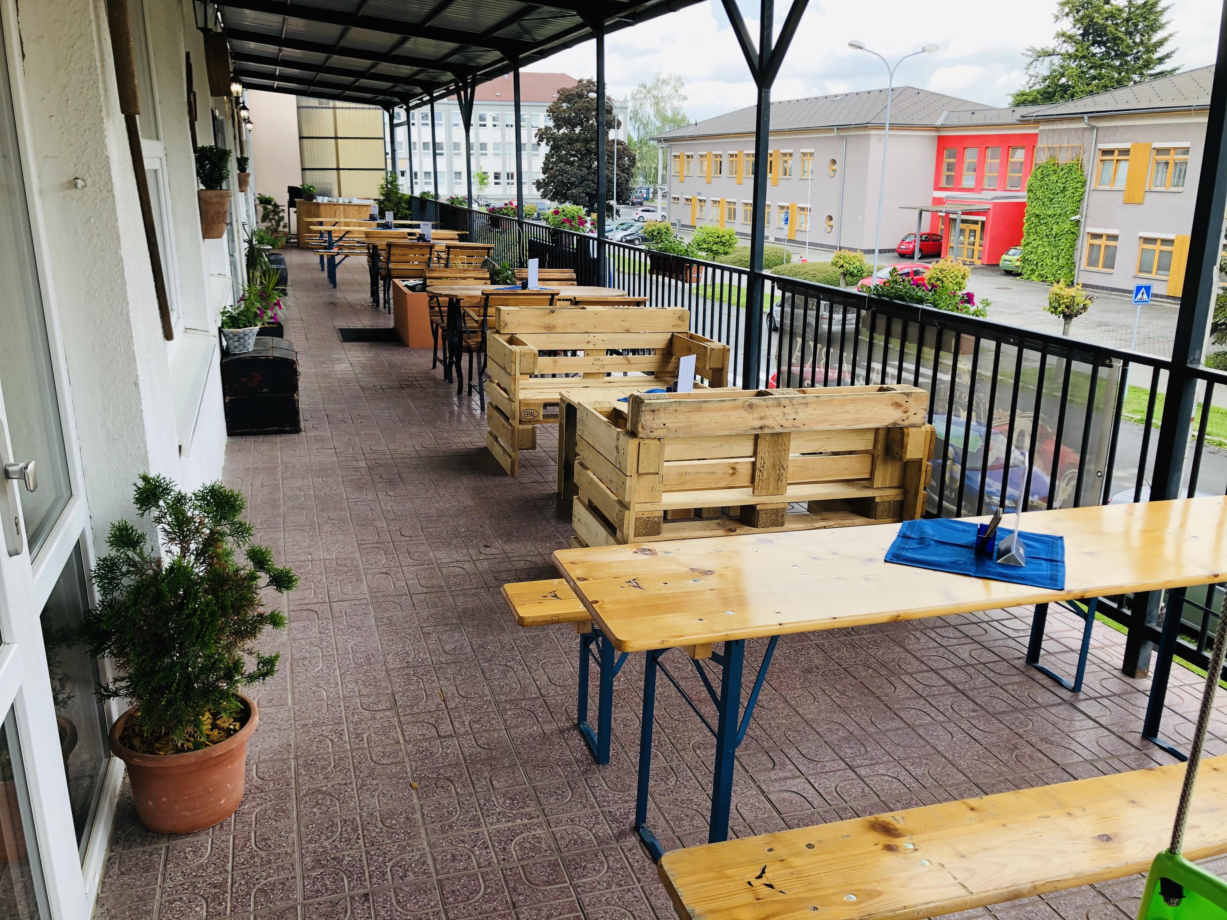 Pivnice Dukla & Bar Vagon