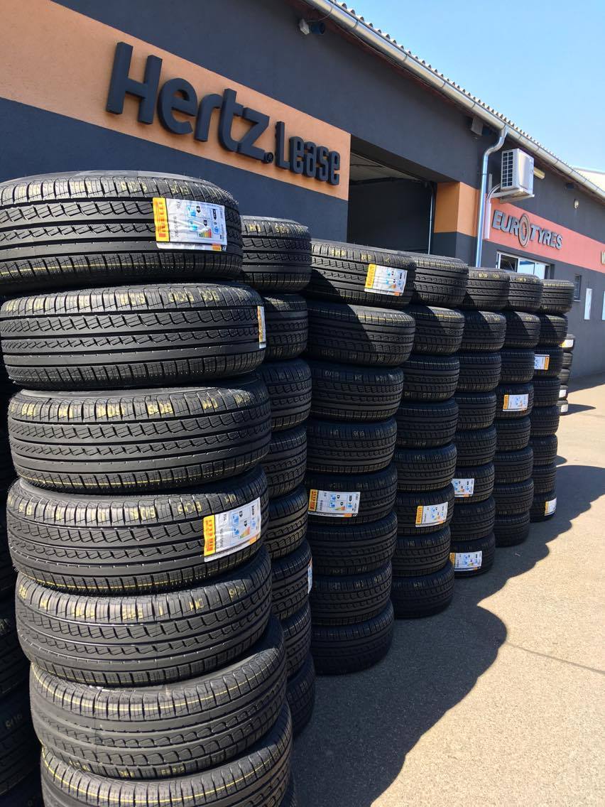 EUROTYRES - Premium Pneuservis Praha foto 3