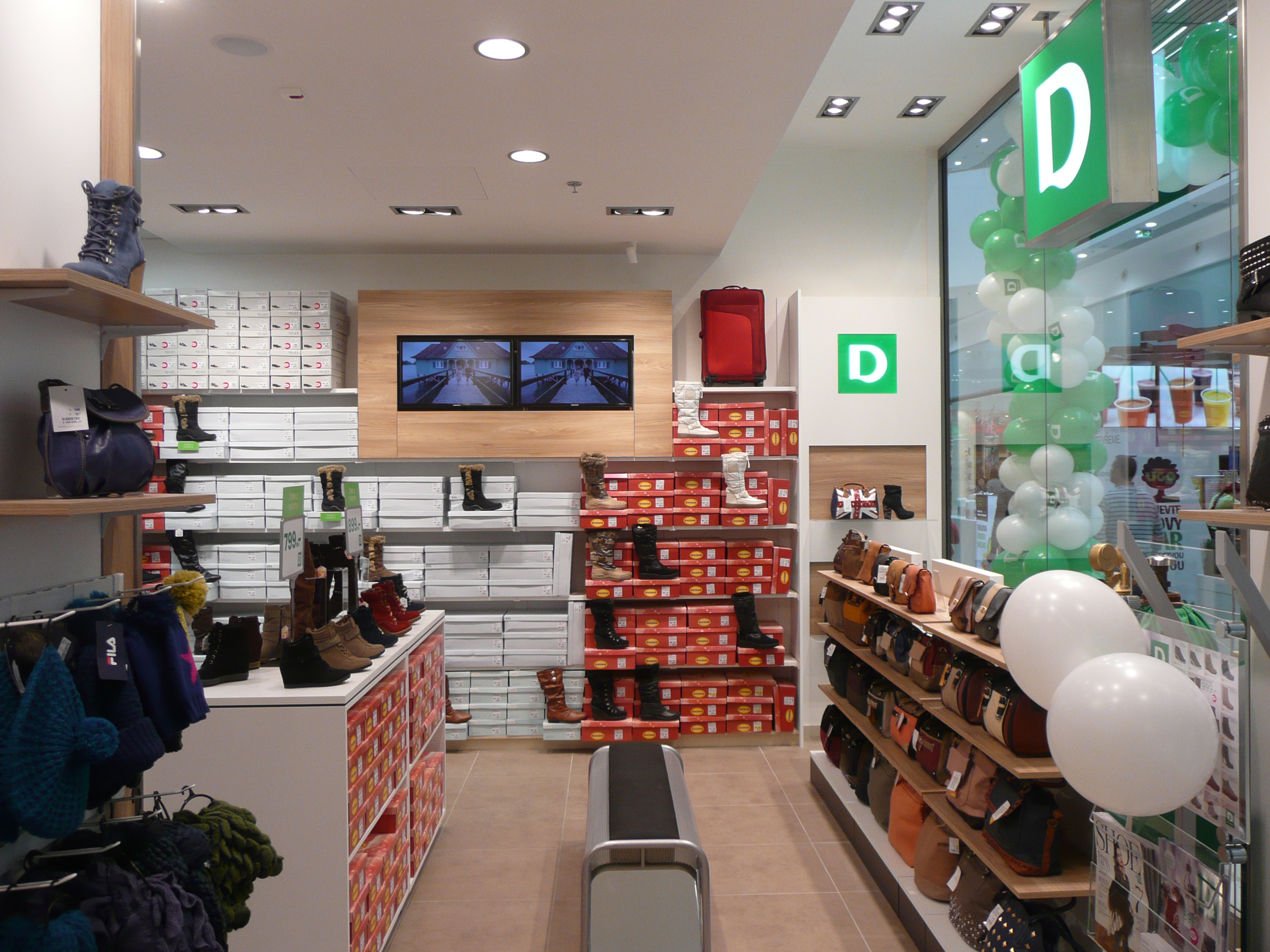 DEICHMANN foto 3