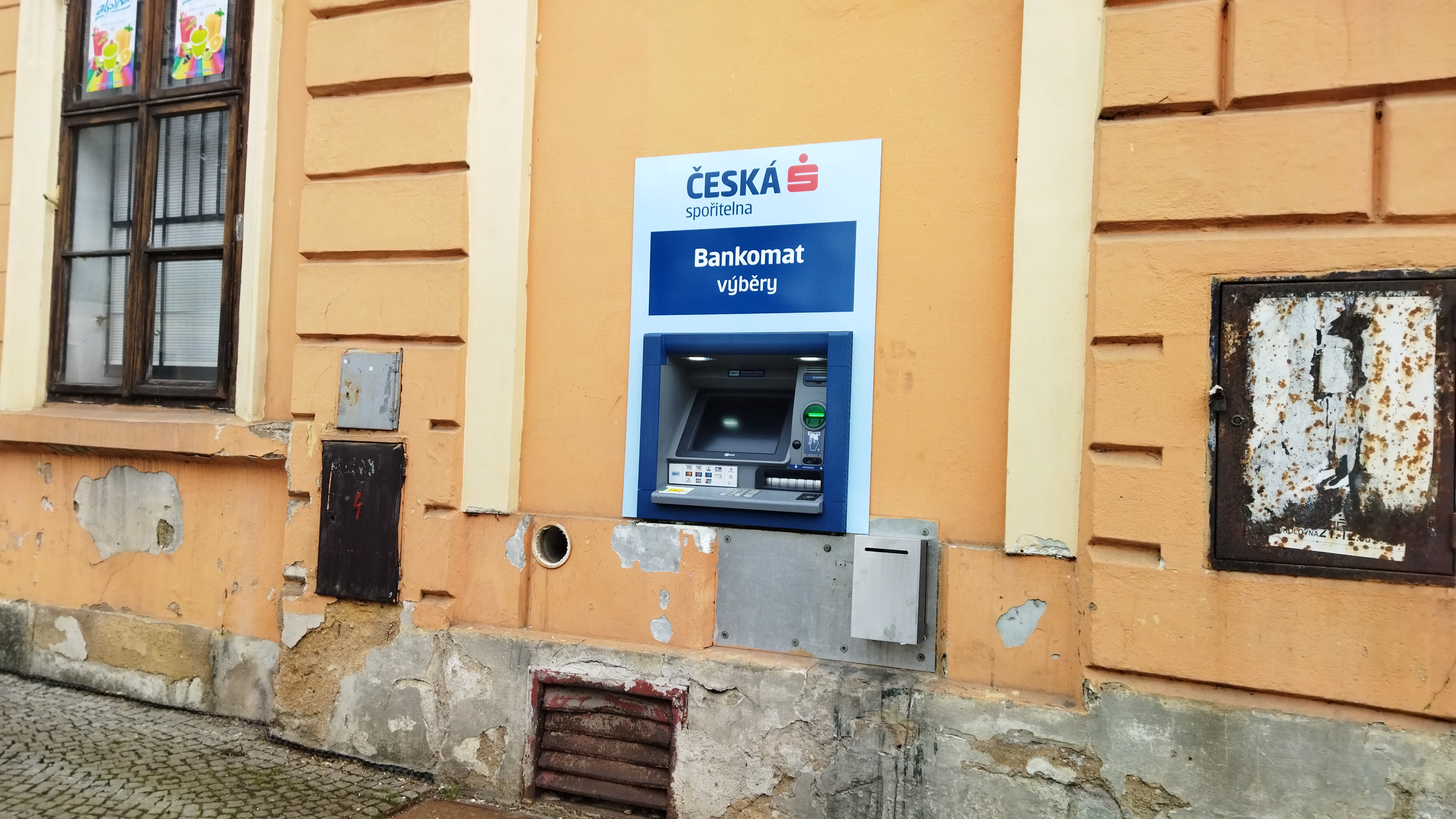 Bankomat České spořitelny