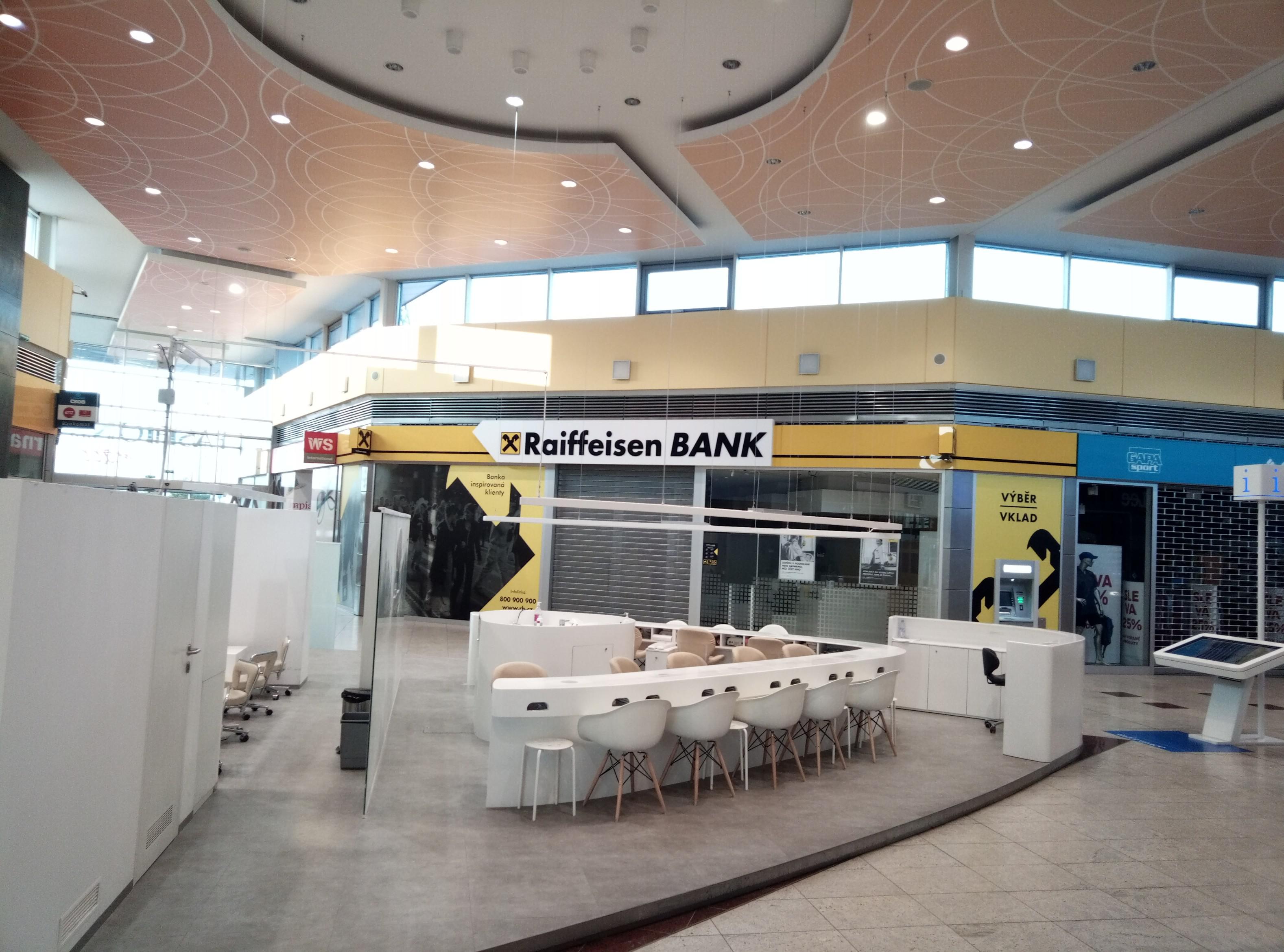 Raiffeisenbank - pobočka foto 3