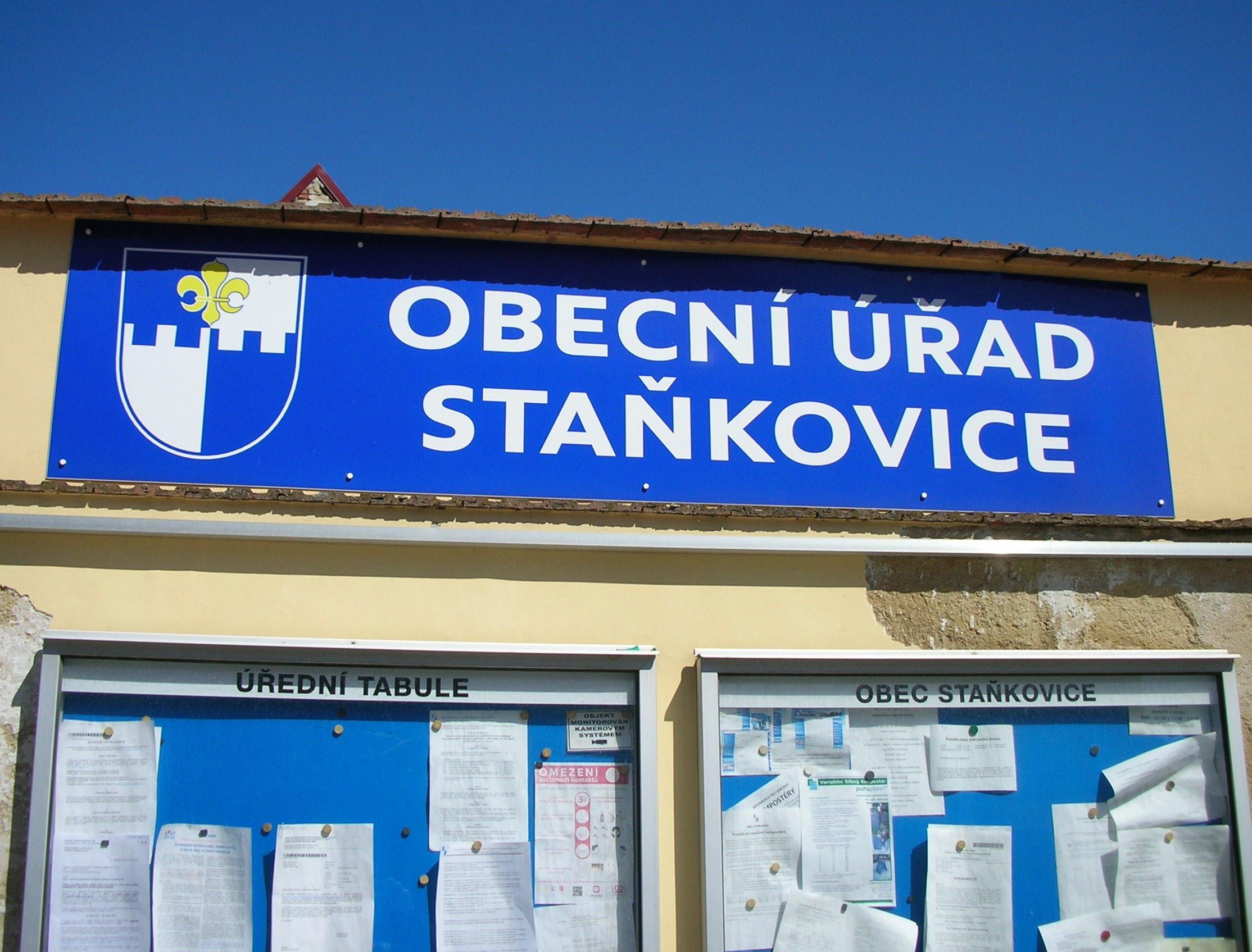 Staňkovice - obecní úřad foto 2