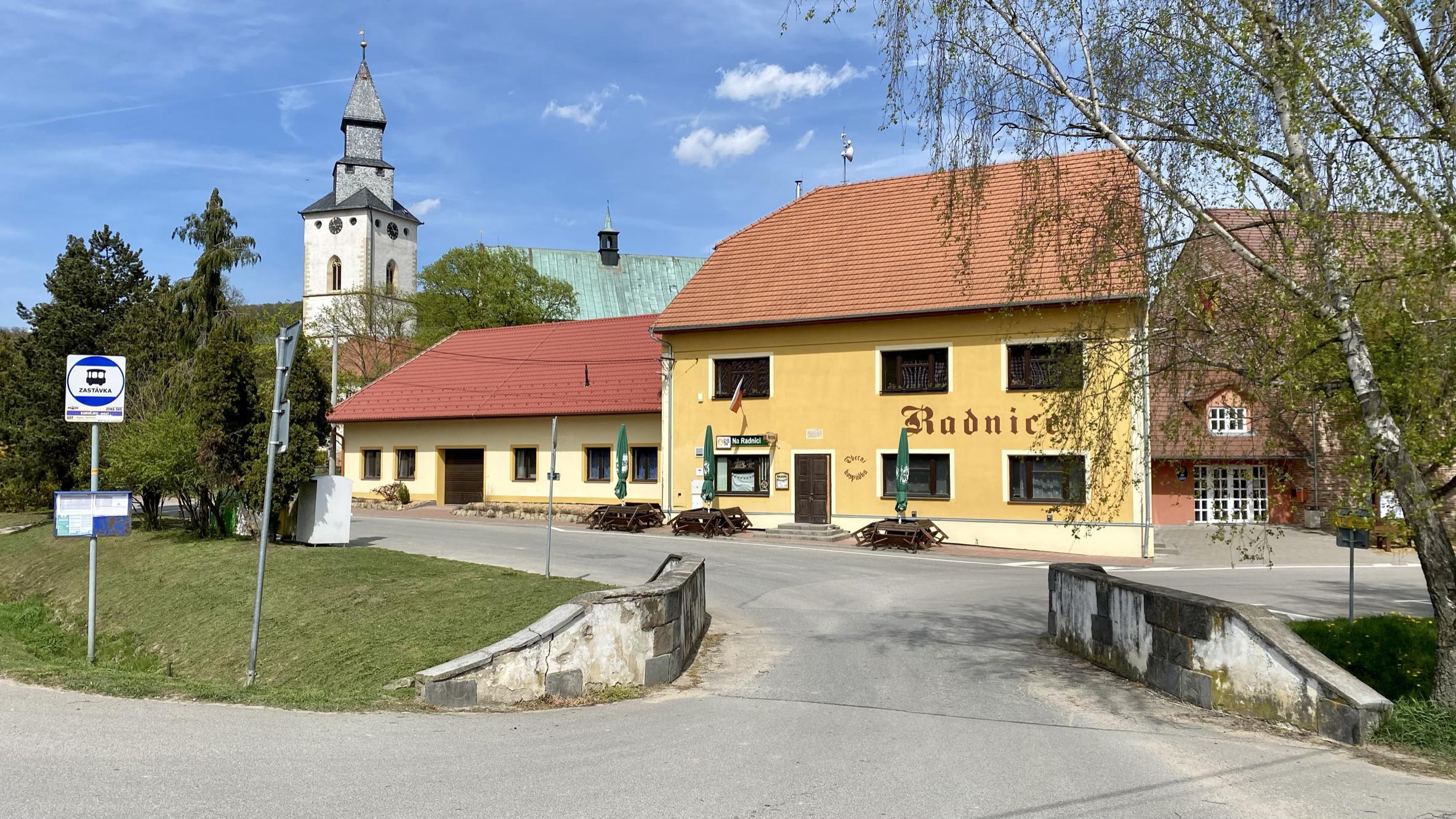 Kurdějov - obecní úřad foto 2