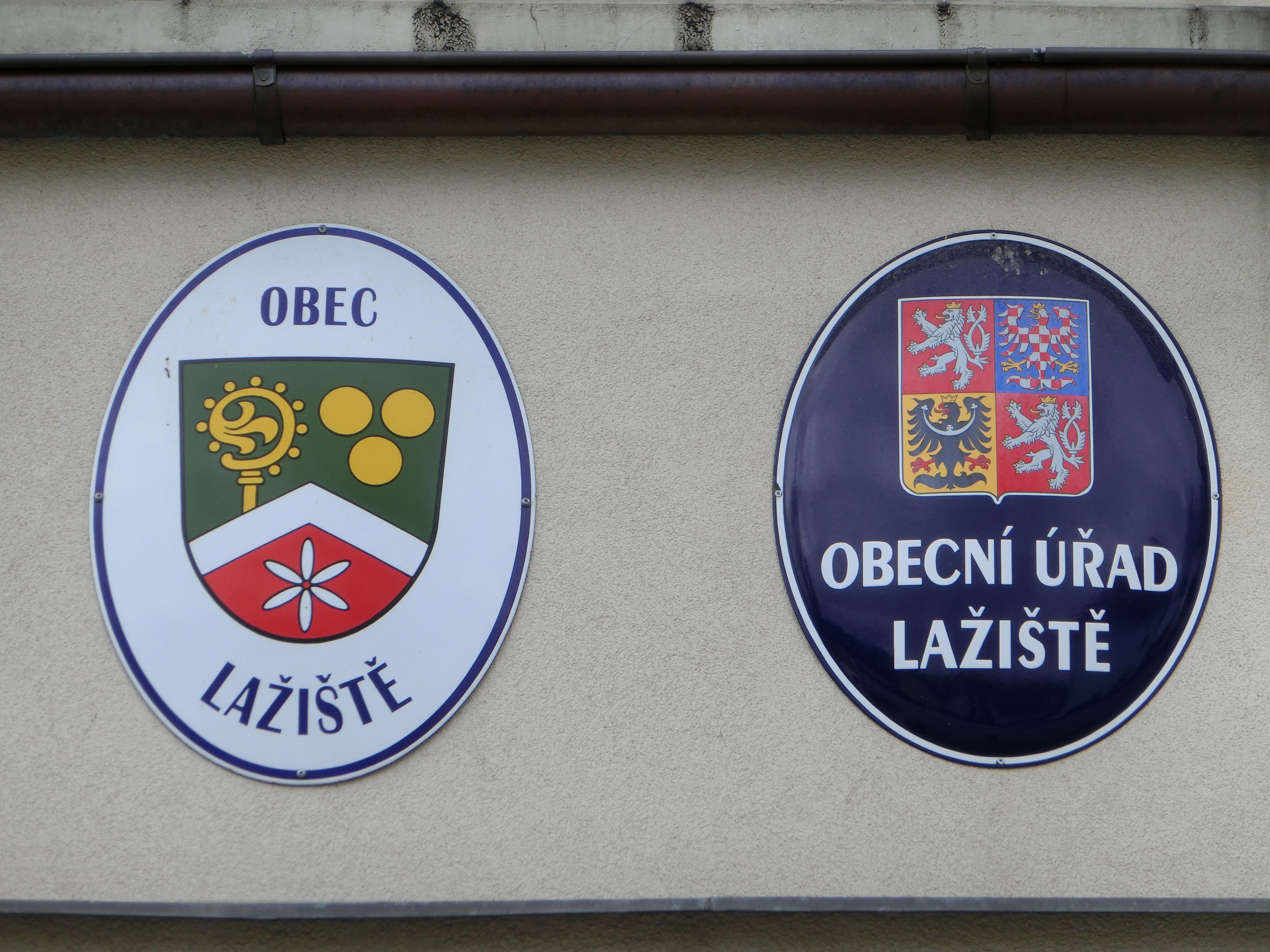 Lažiště - obecní úřad foto 4
