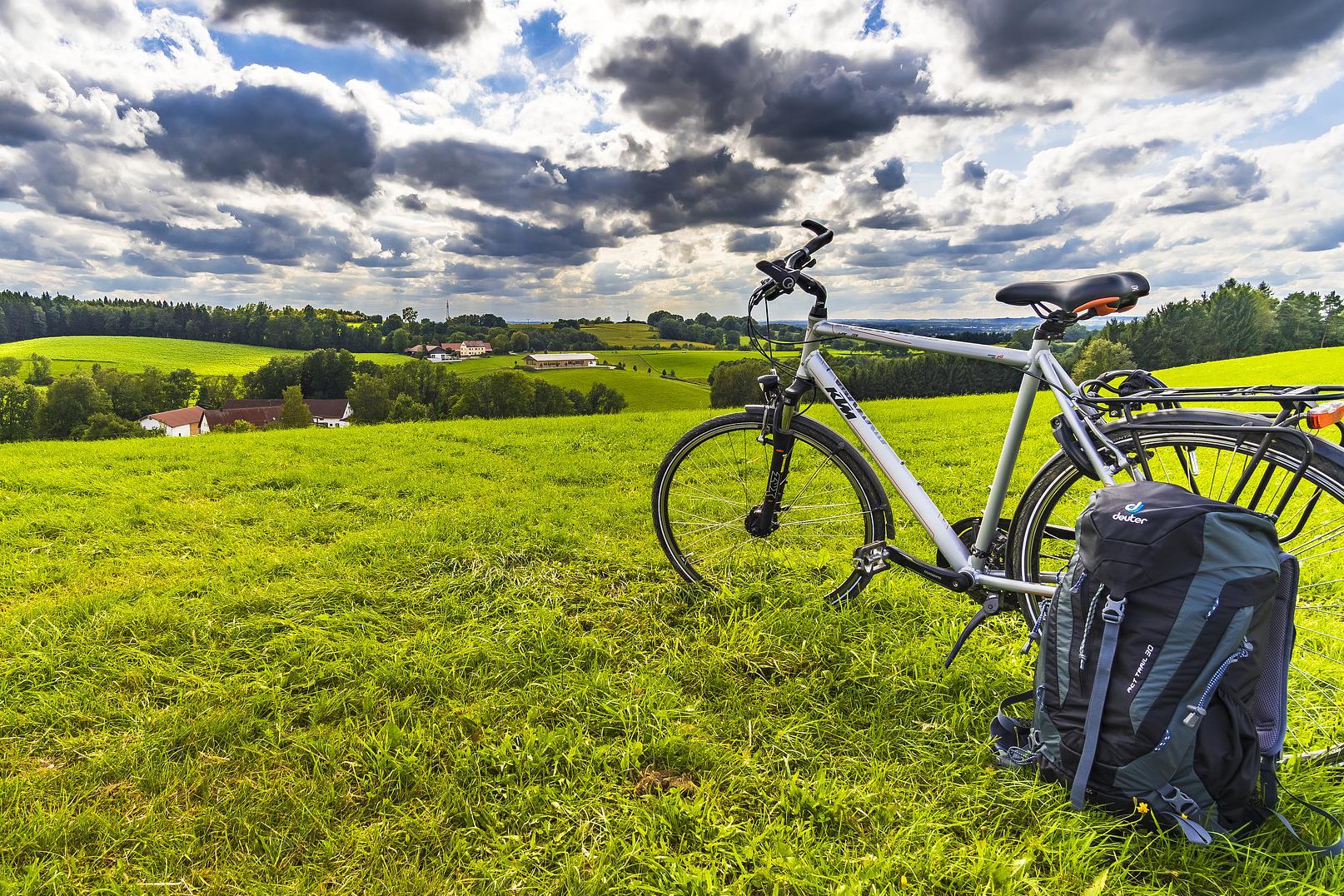 Šumavou pěšky i na kole