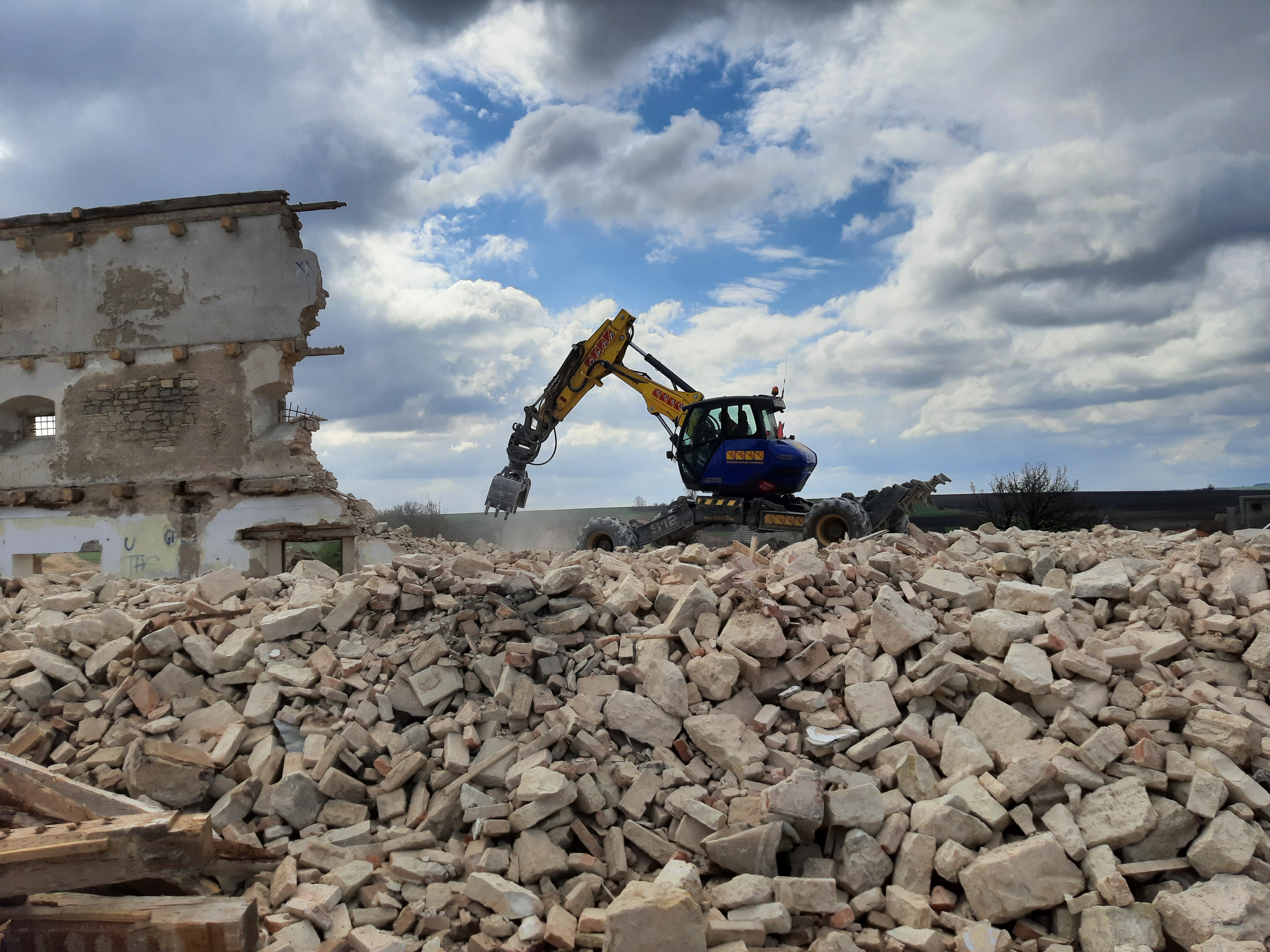SSAD – demolice staveb foto 2