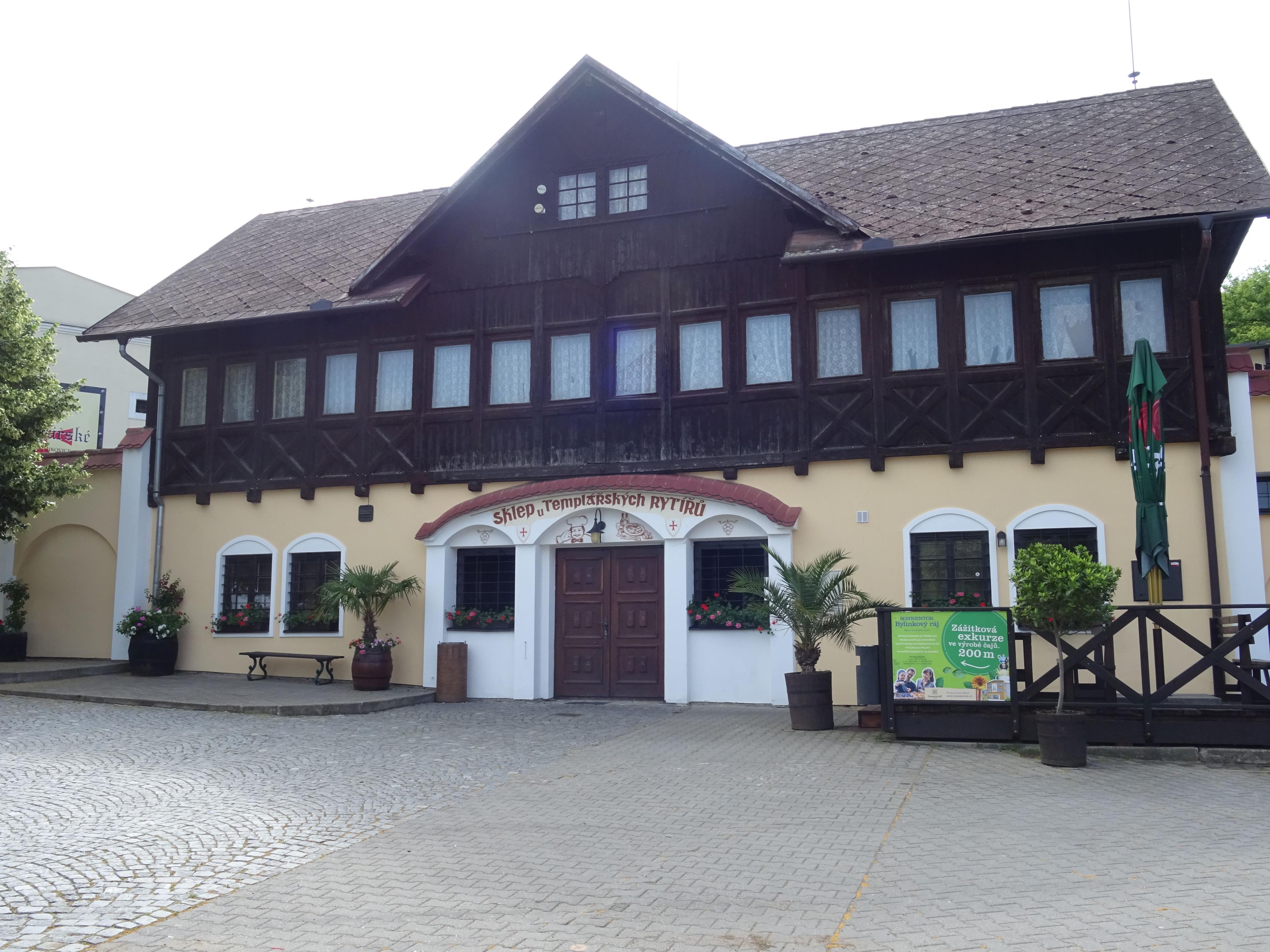 Templářské sklepy Čejkovice, vinařské družstvo, družstvo foto 5