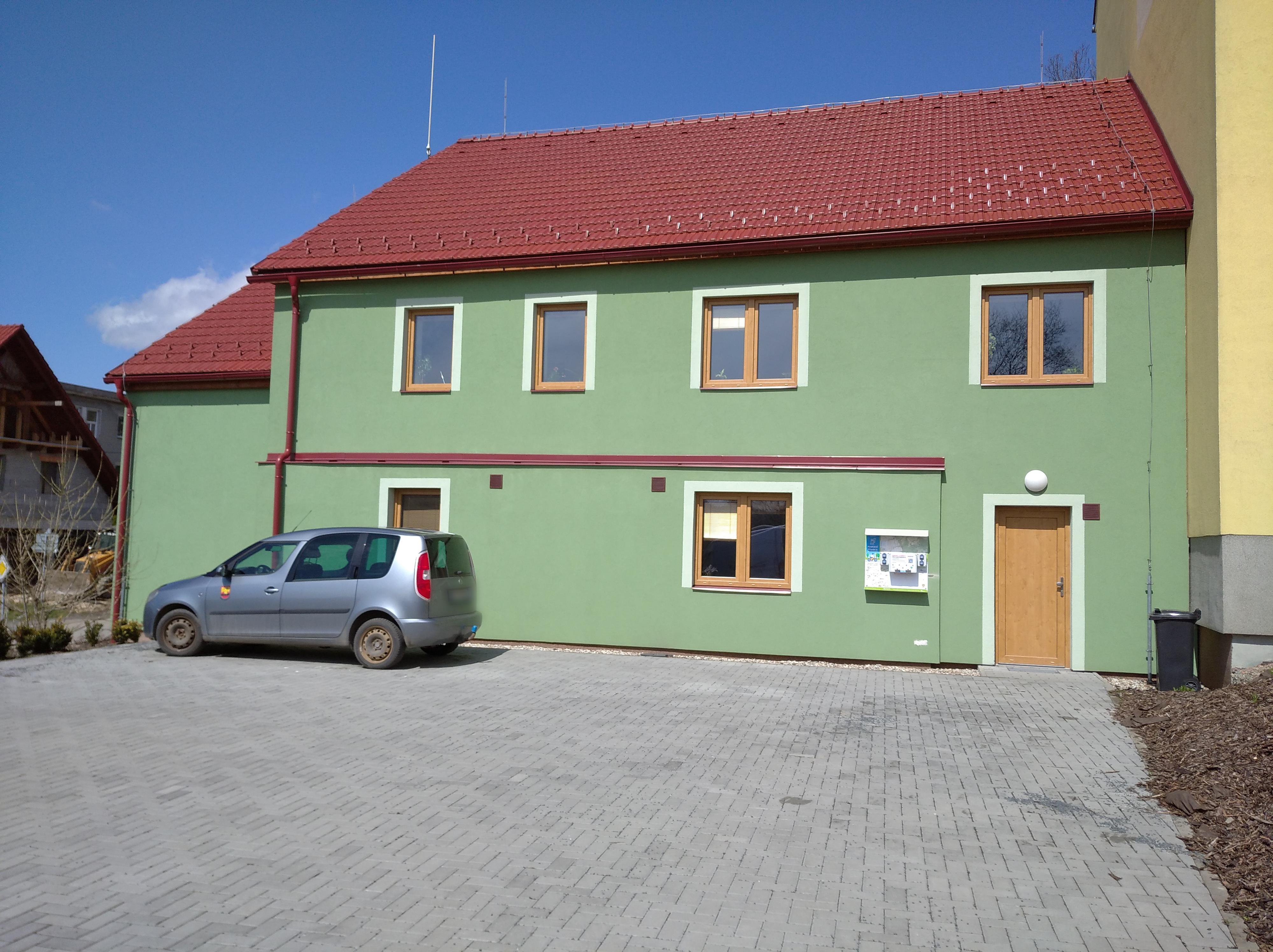 Nabíjecí stanice Obecní úřad Huzová