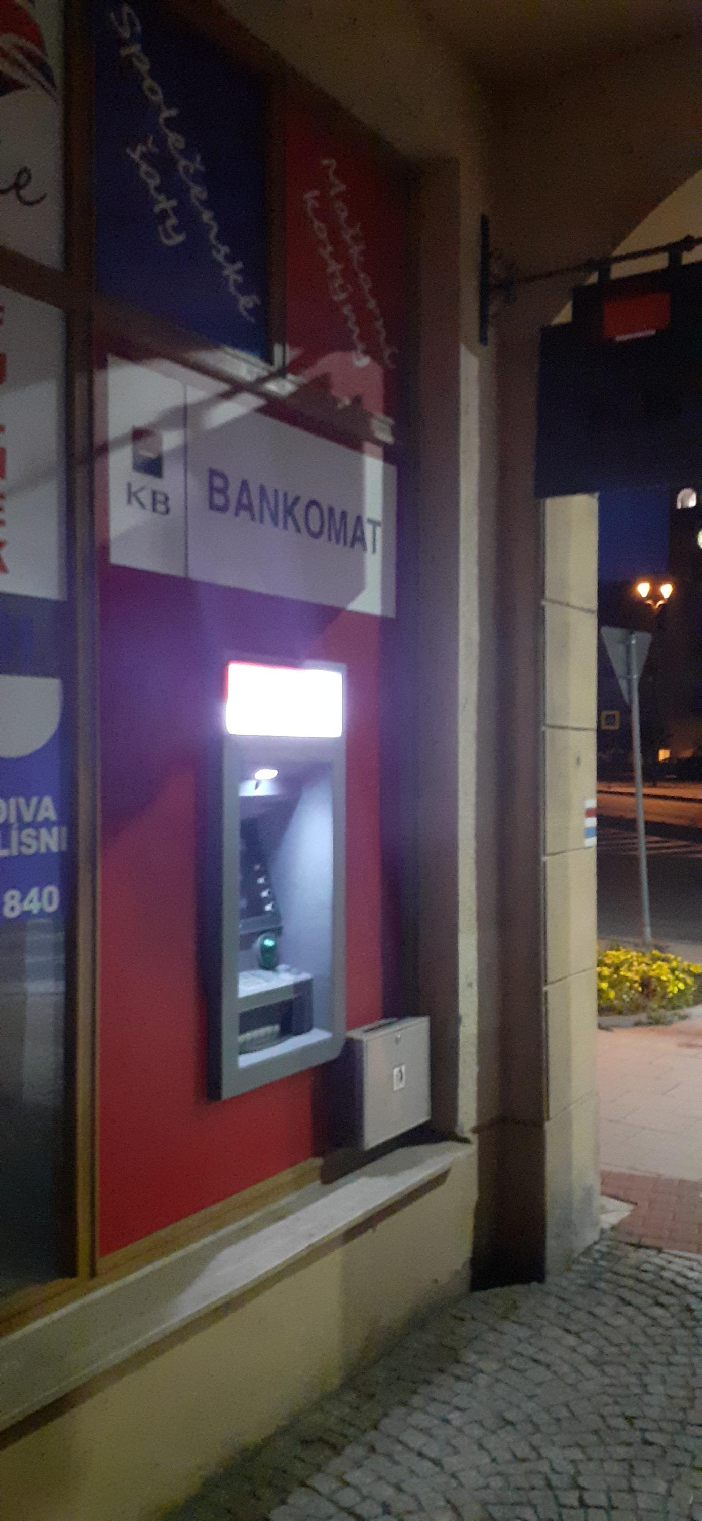 Bankomat Komerční banky foto 3