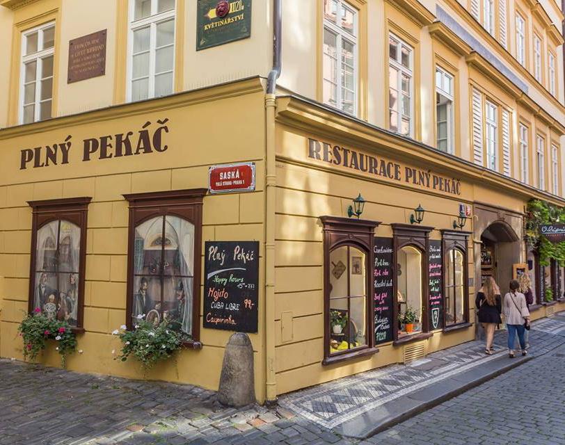 PLNÝ PEKÁČ - restaurace a pivnice foto 6
