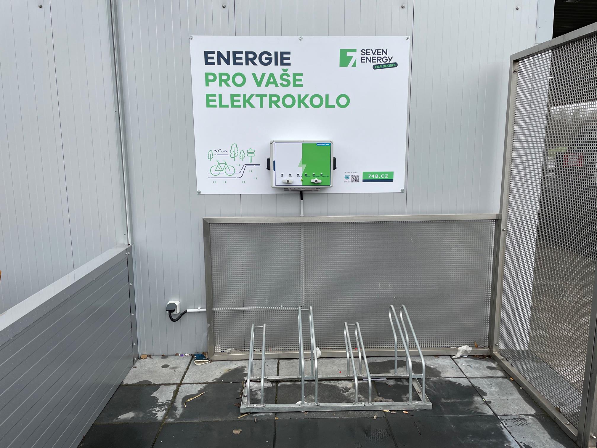 Nabíjecí stanice FreeOne shop