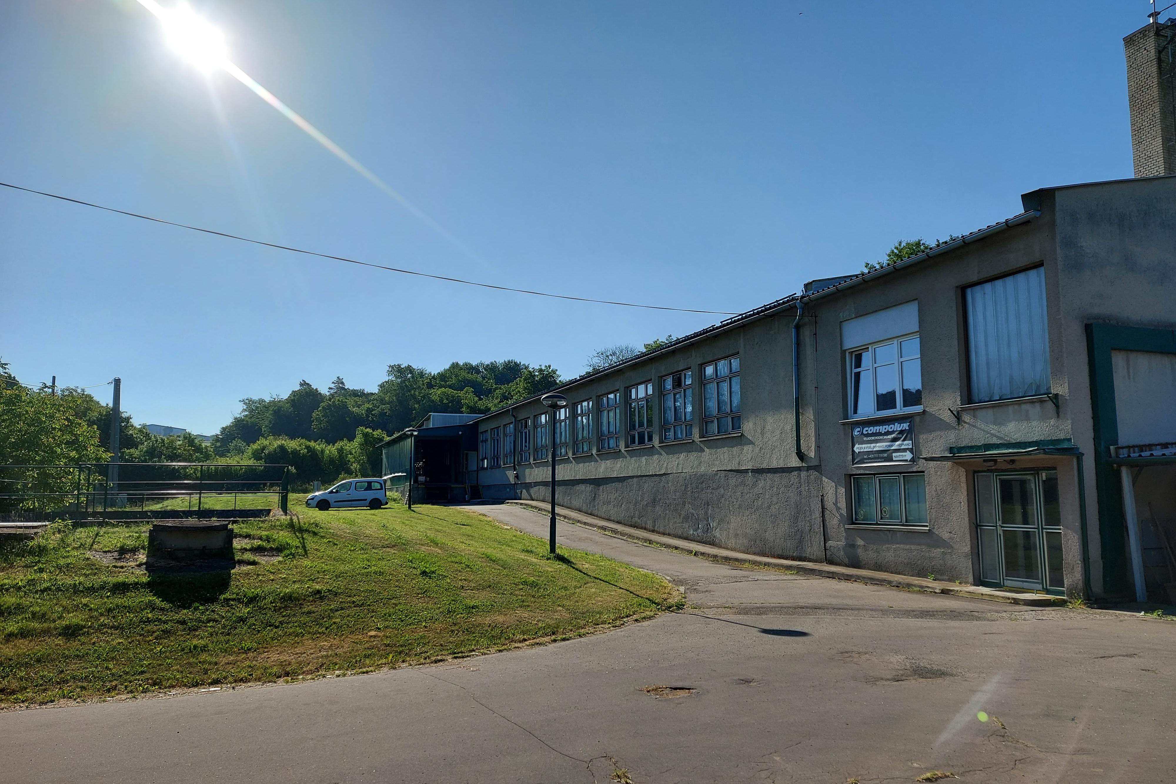 Velkoobchod COMPOLUX, spol. s r.o.