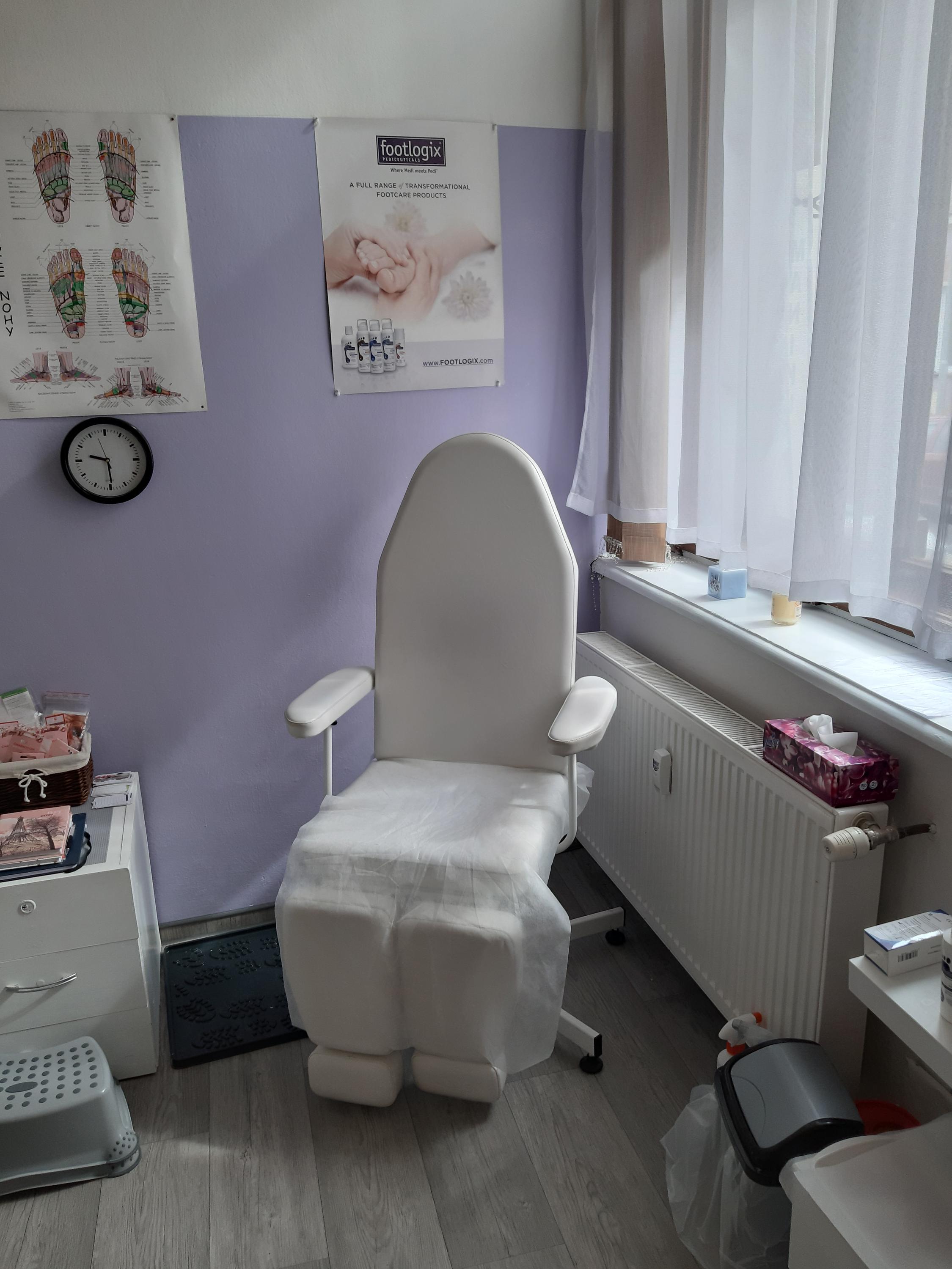 Pedikúra manikúra foto 2