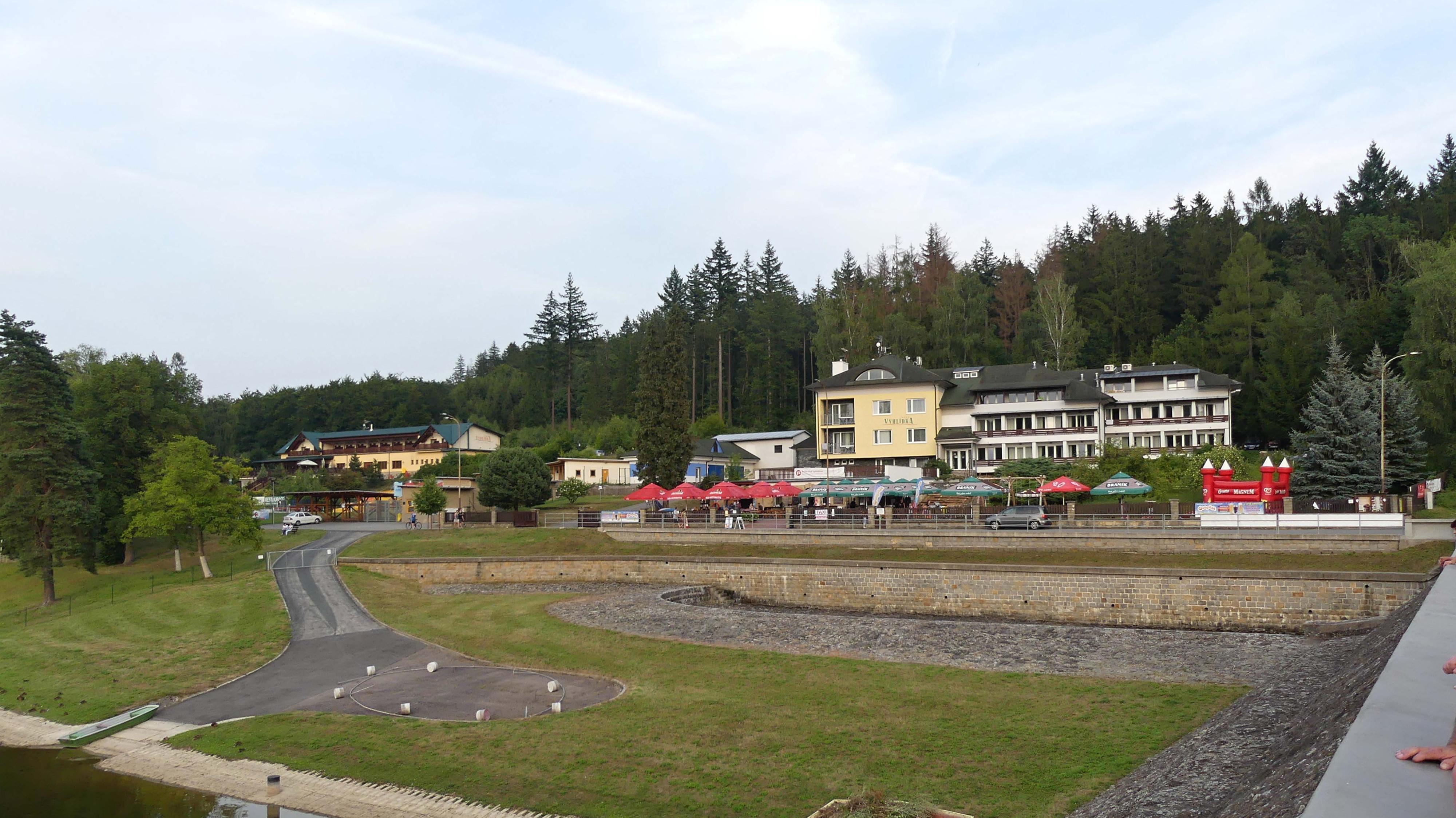 Restaurace a vinárna Hotel Vyhlídka foto 4