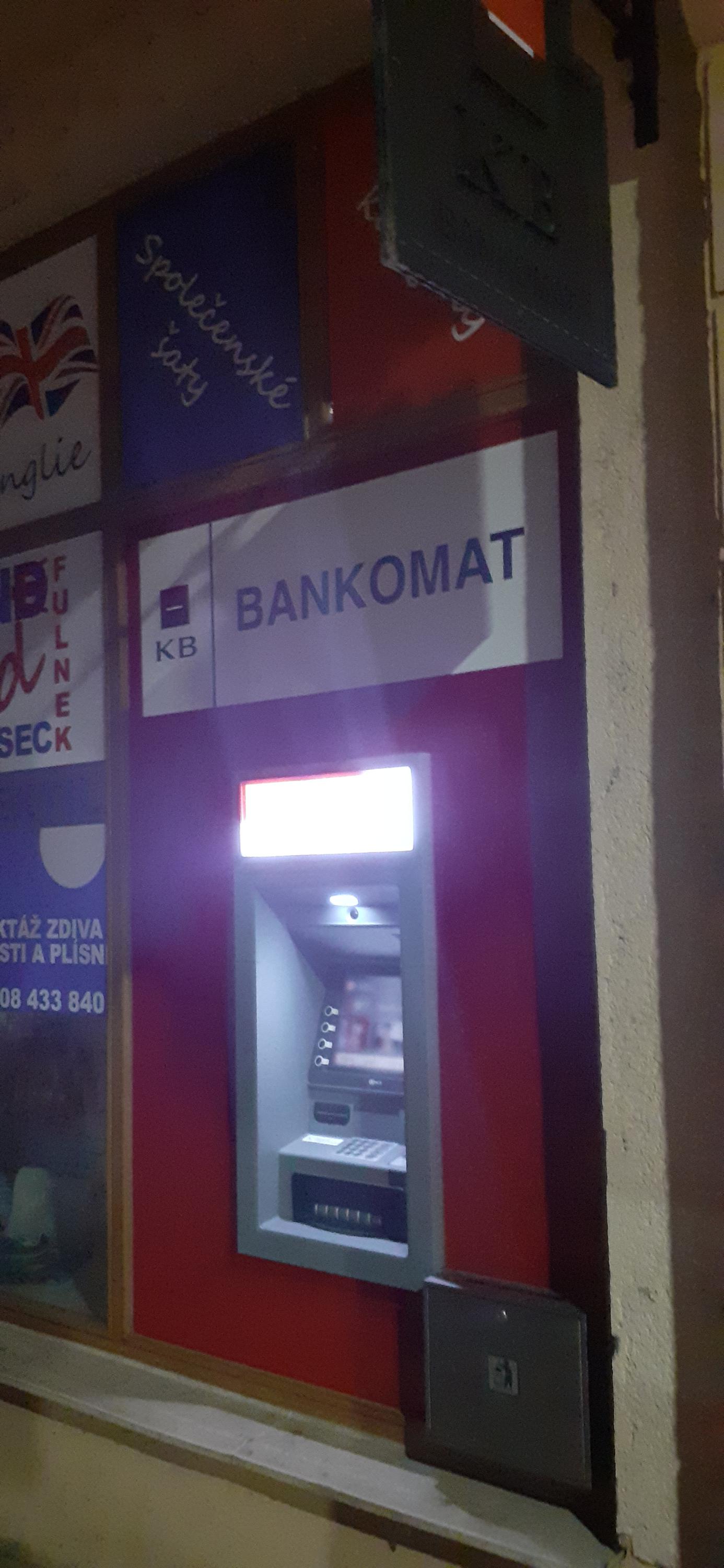Bankomat Komerční banky foto 2