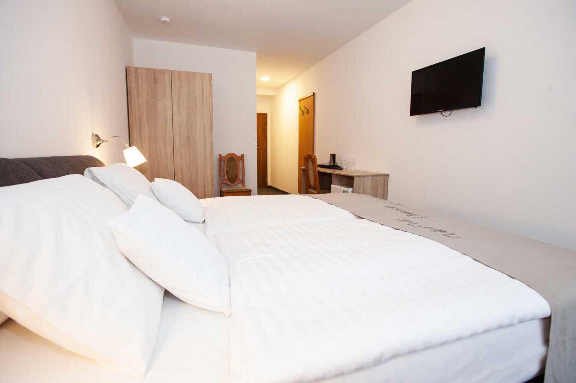 Penzion & restaurace  Dolíček