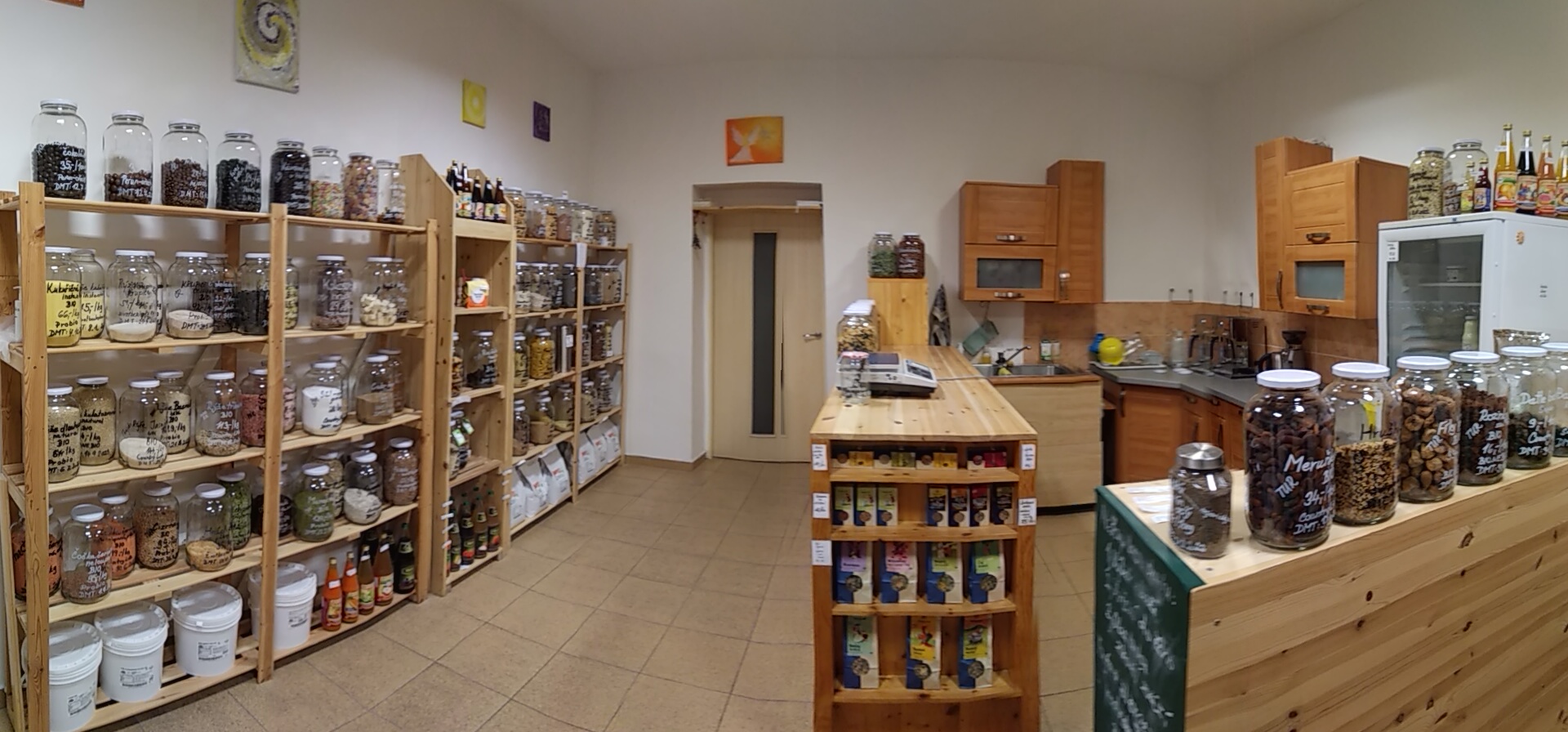 ZRNKA - bezobalový obchod s posezením foto 4