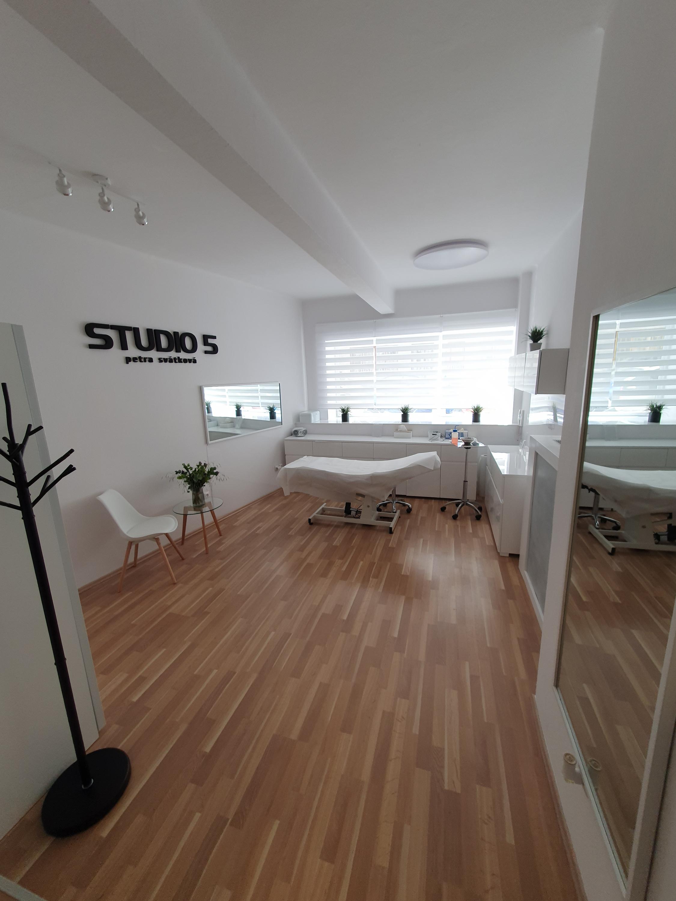 STUDIO 5 foto 5