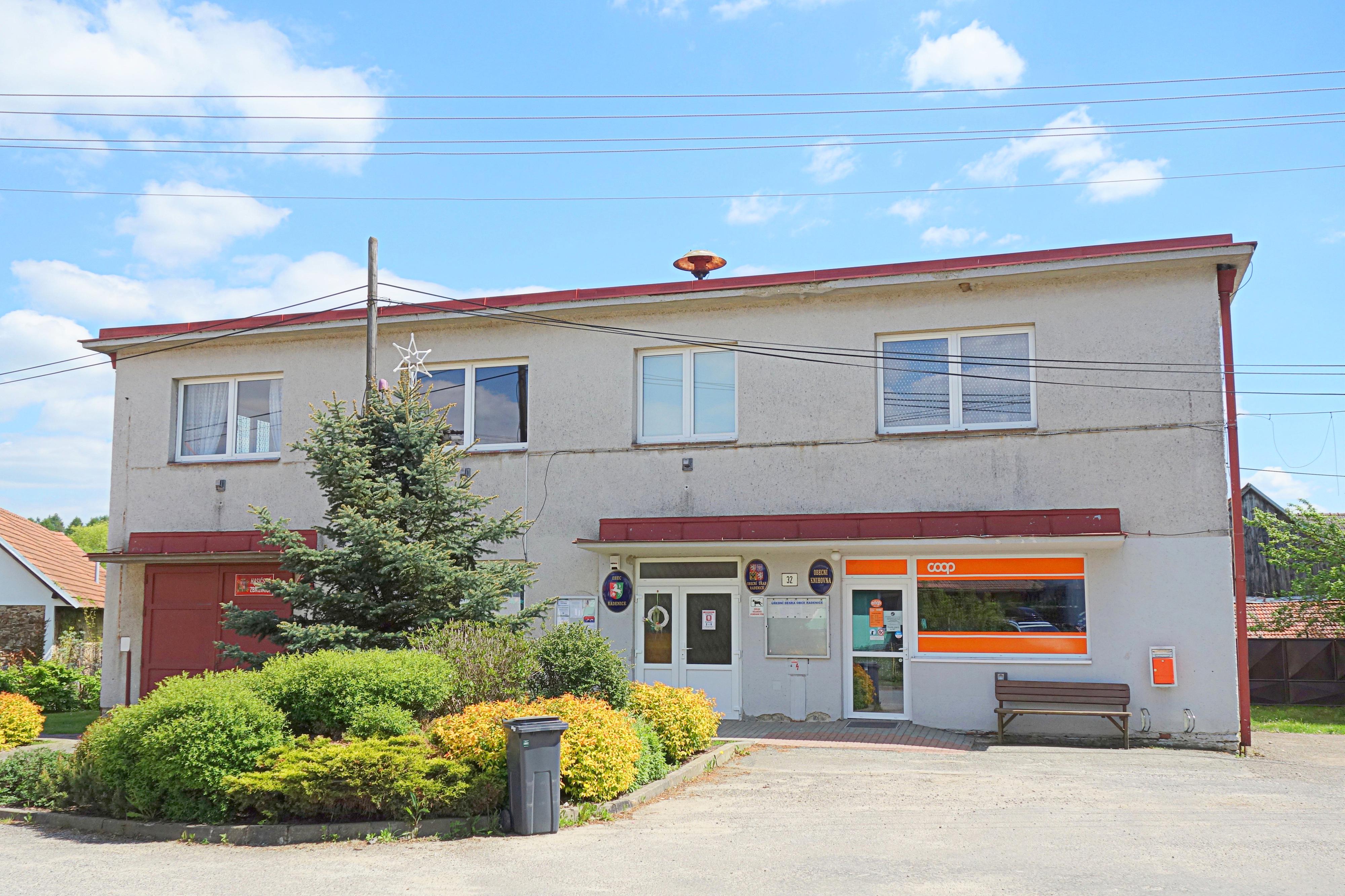 Radenice - obecní úřad