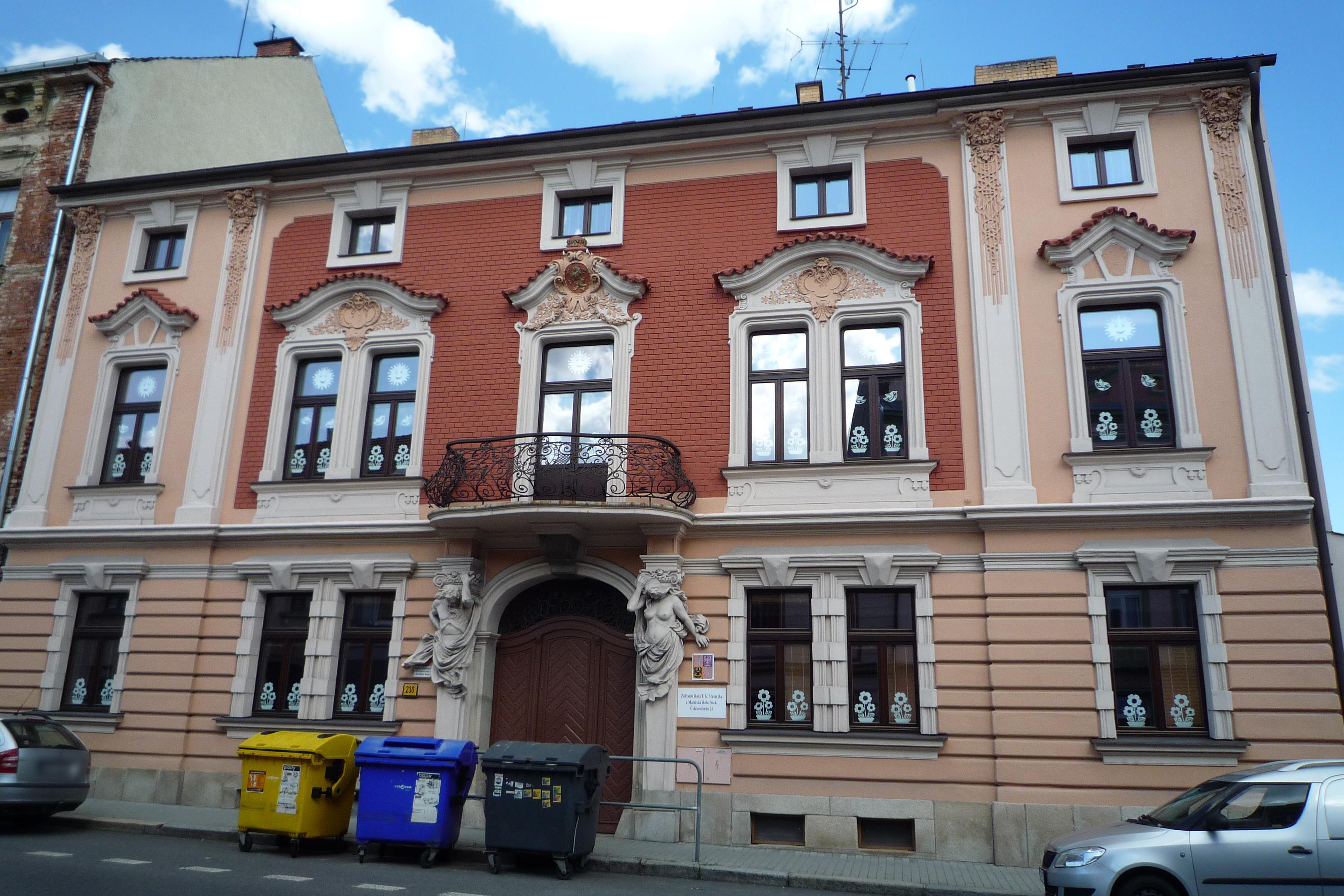 ZŠ T.G. Masaryka a MŠ Písek, Pražská foto 6