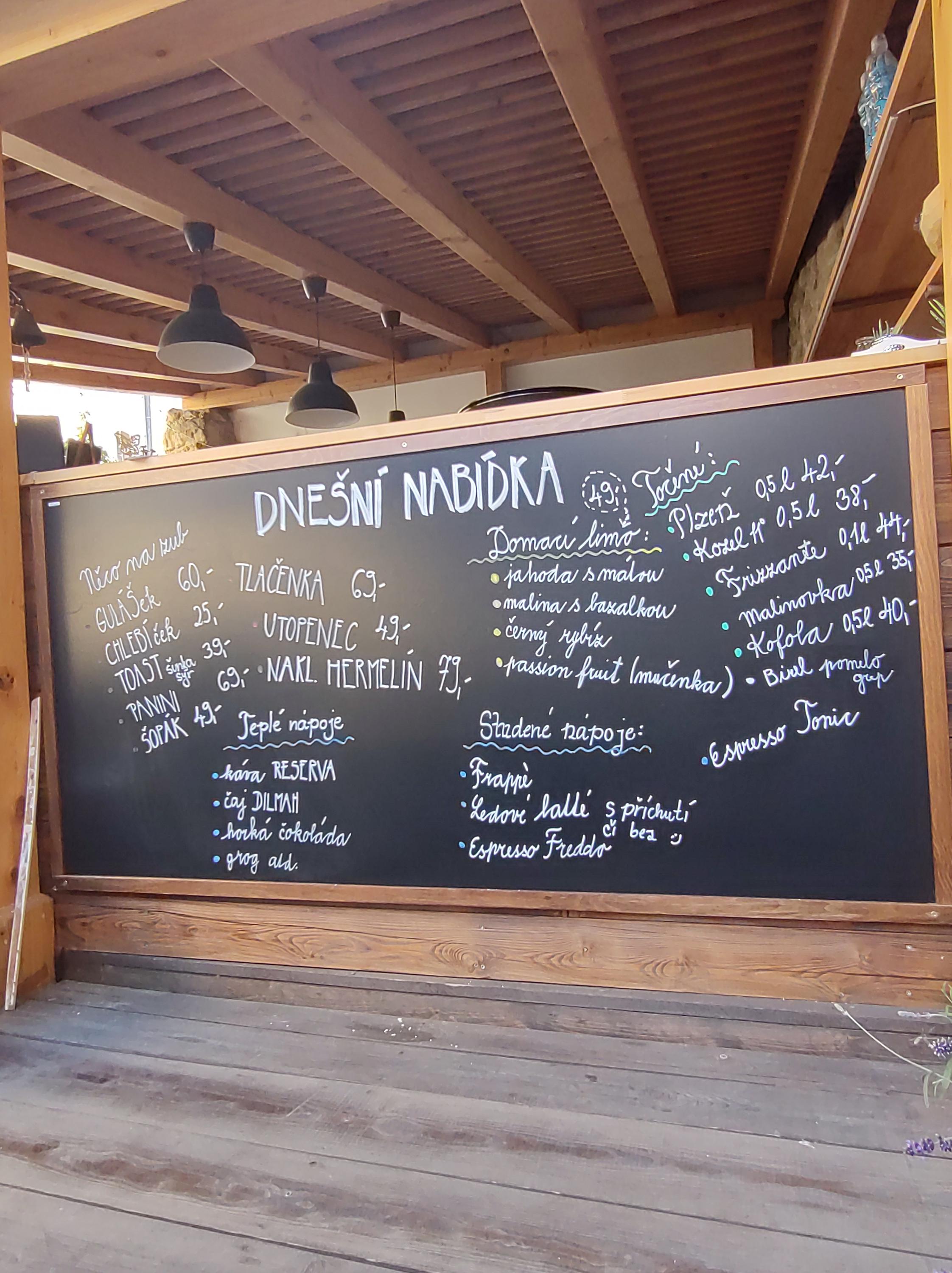 Hradní Kavárna Úštěk foto 2