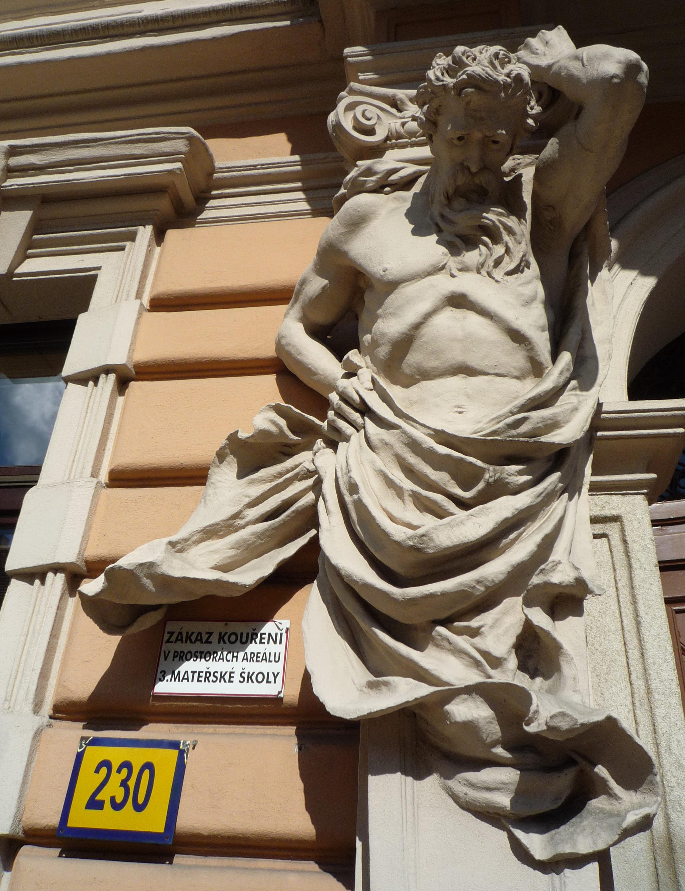 ZŠ T.G. Masaryka a MŠ Písek, Pražská foto 5