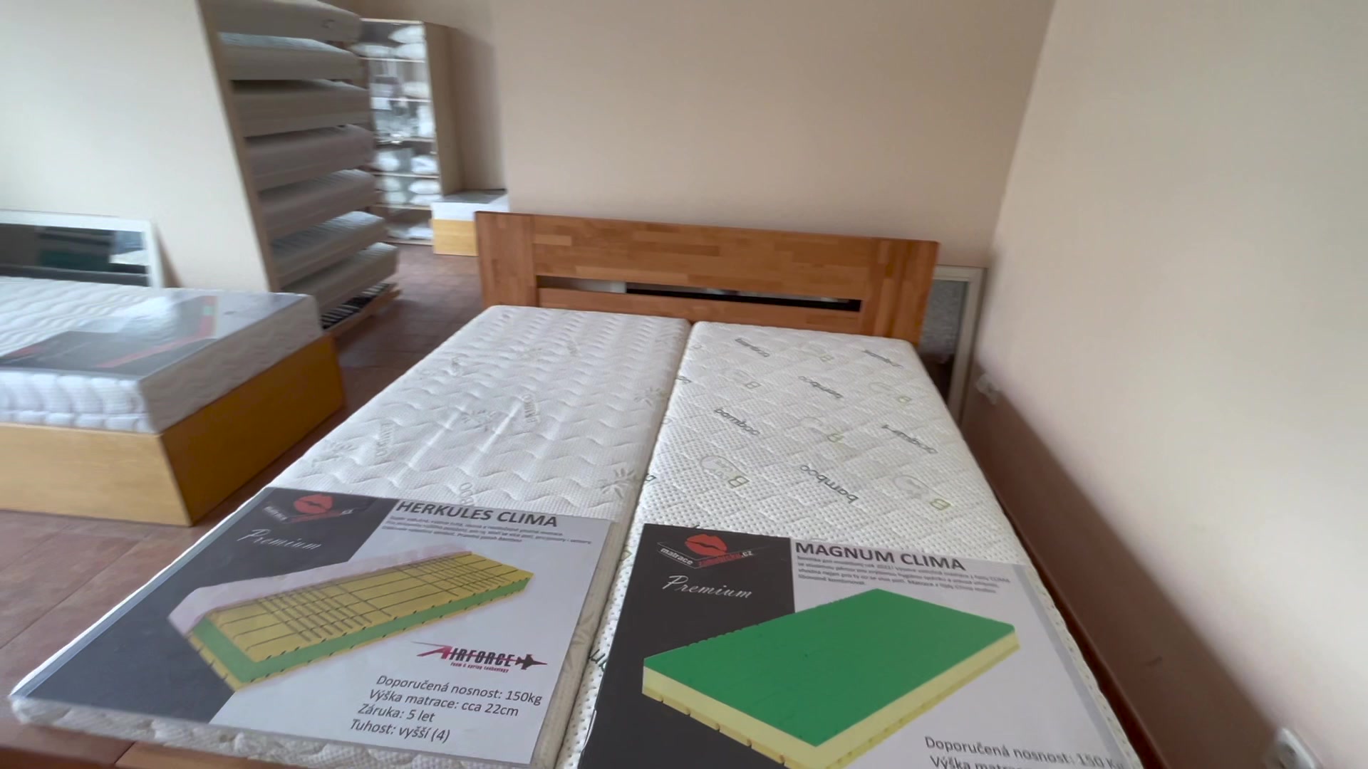 Matrace za hubičku.cz foto 2 (náhled videa)