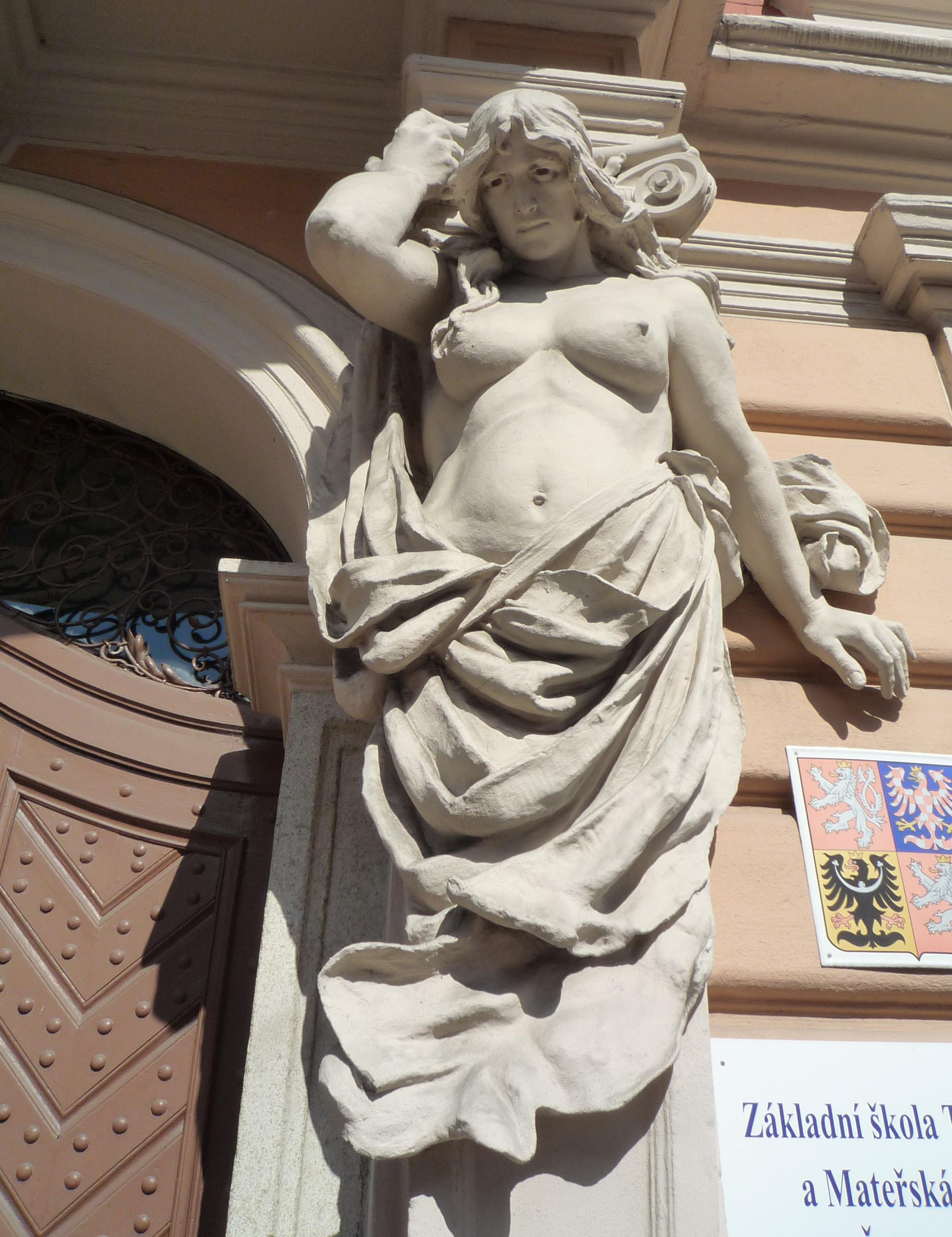 ZŠ T.G. Masaryka a MŠ Písek, Pražská foto 6