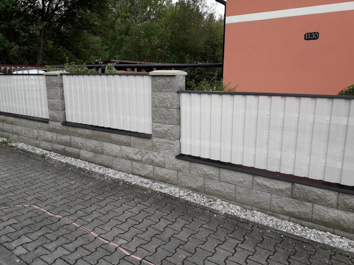 Borga s.r.o. - lehké střešní krytiny foto 4