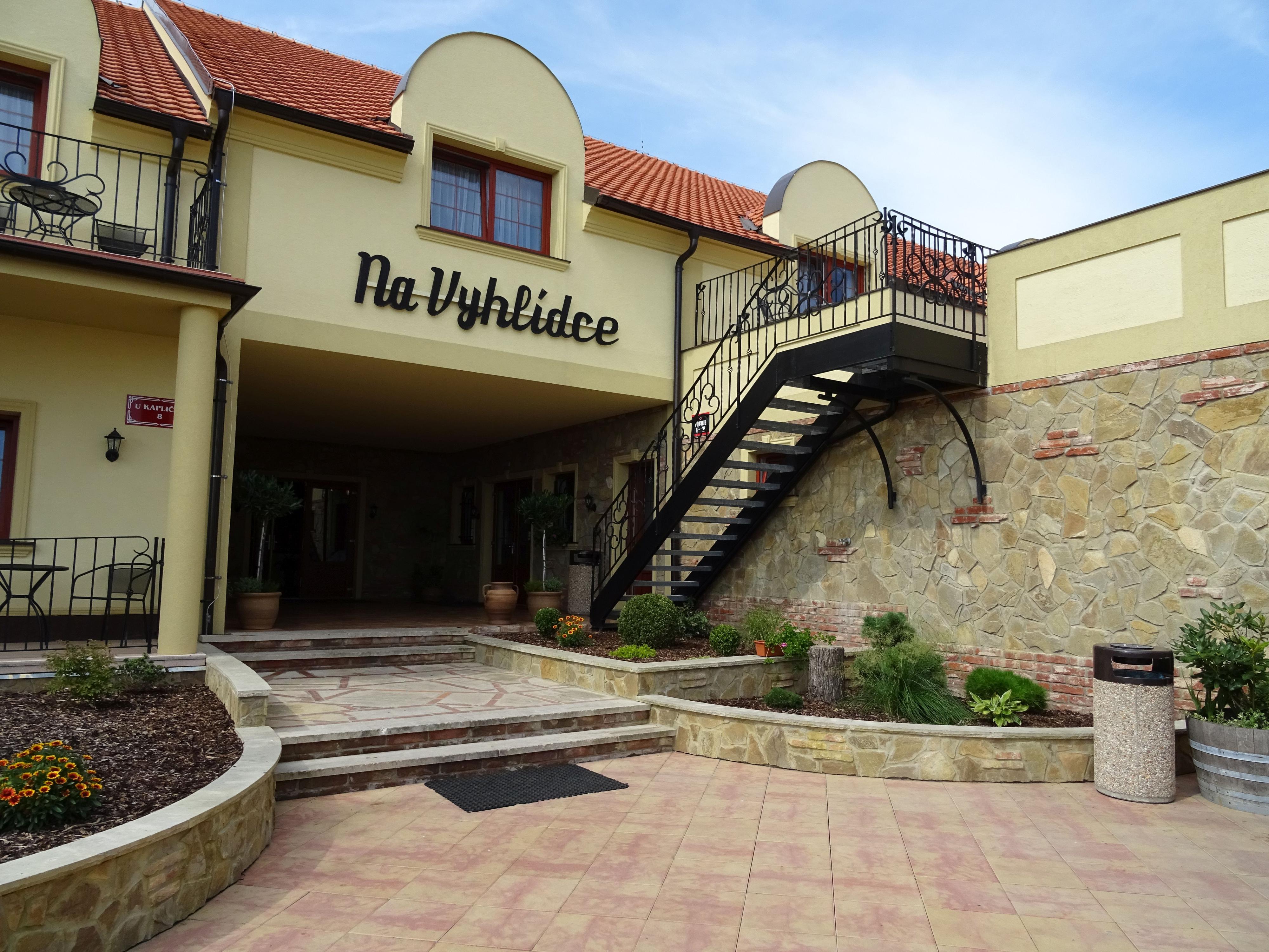 Penzion - Vinařství U Kapličky foto 6