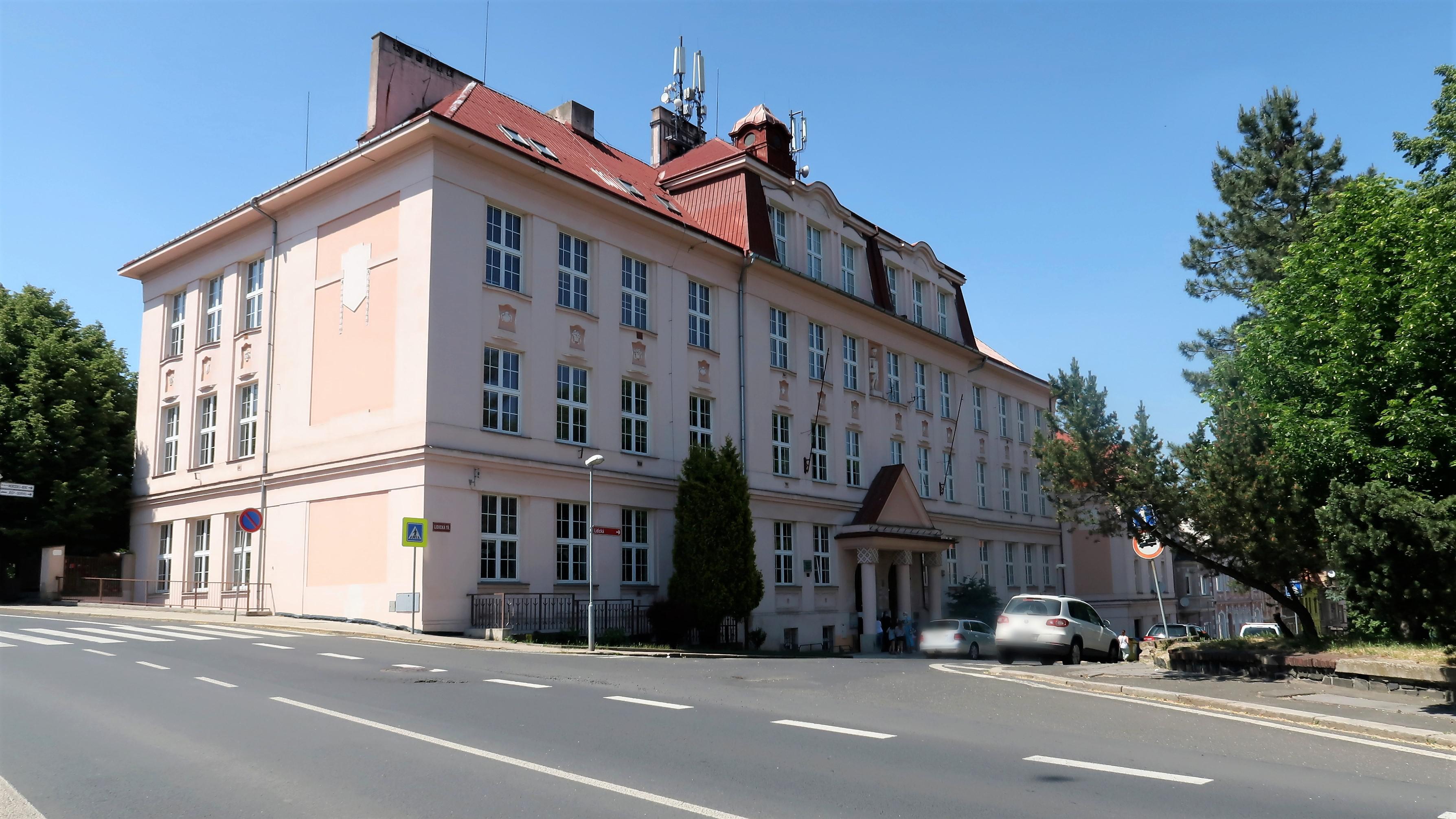 ZŠ Bílina, Lidická foto 2