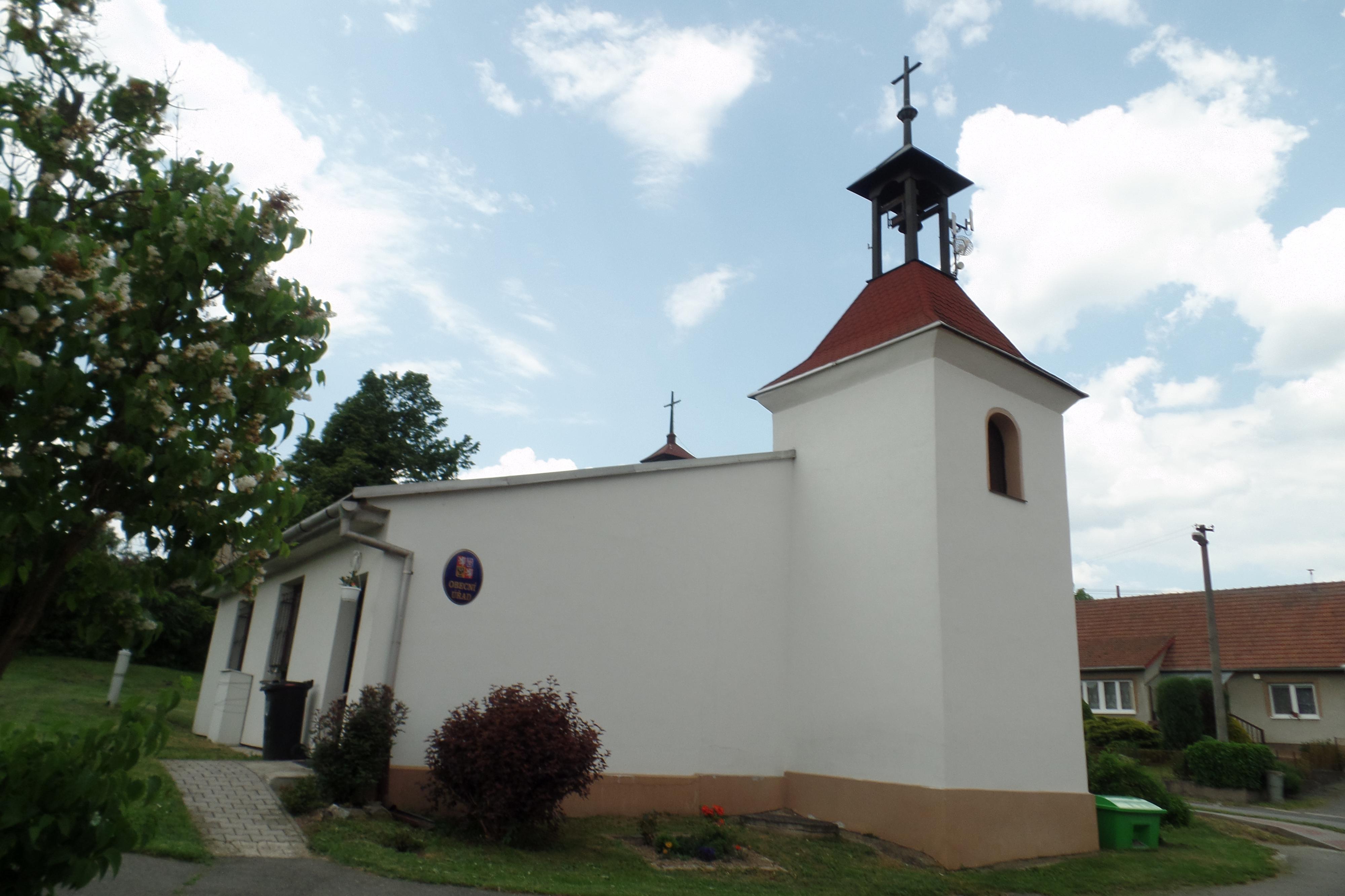 Dzbel - obecní úřad foto 2