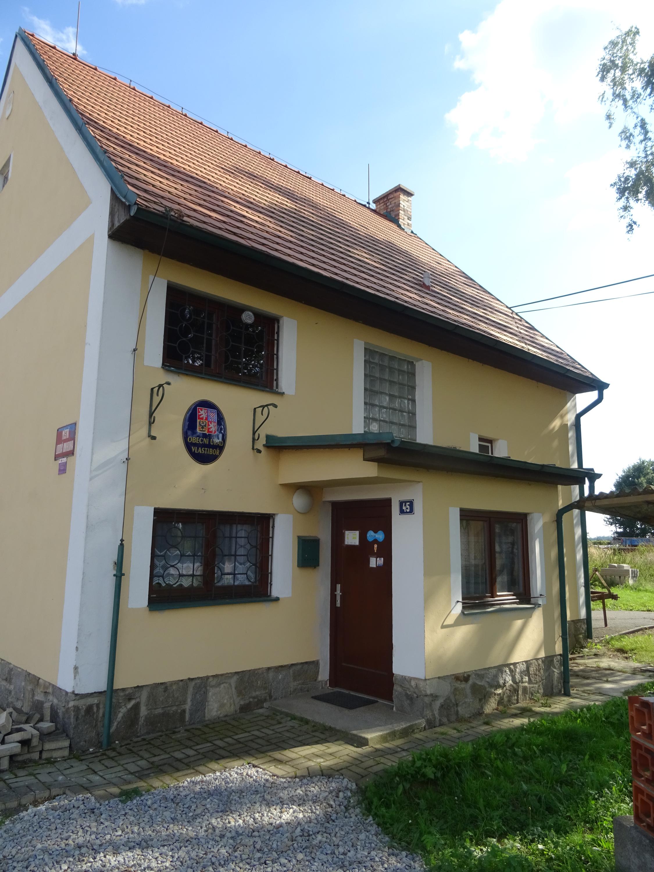 Vlastiboř - obecní úřad foto 3