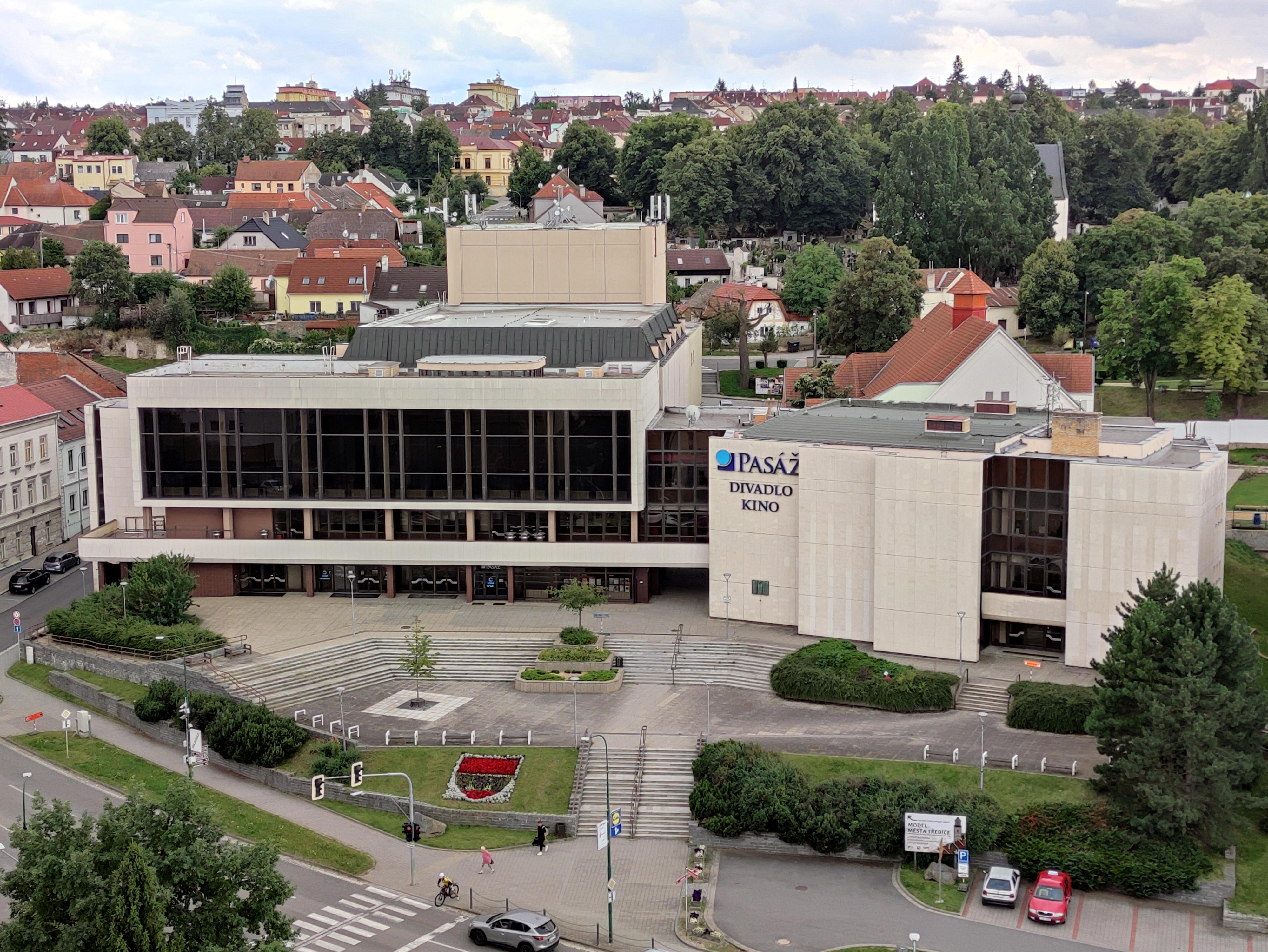 Divadlo Pasáž foto 4