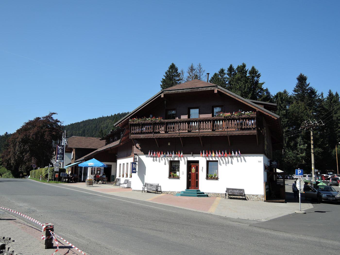 HOTEL KARL