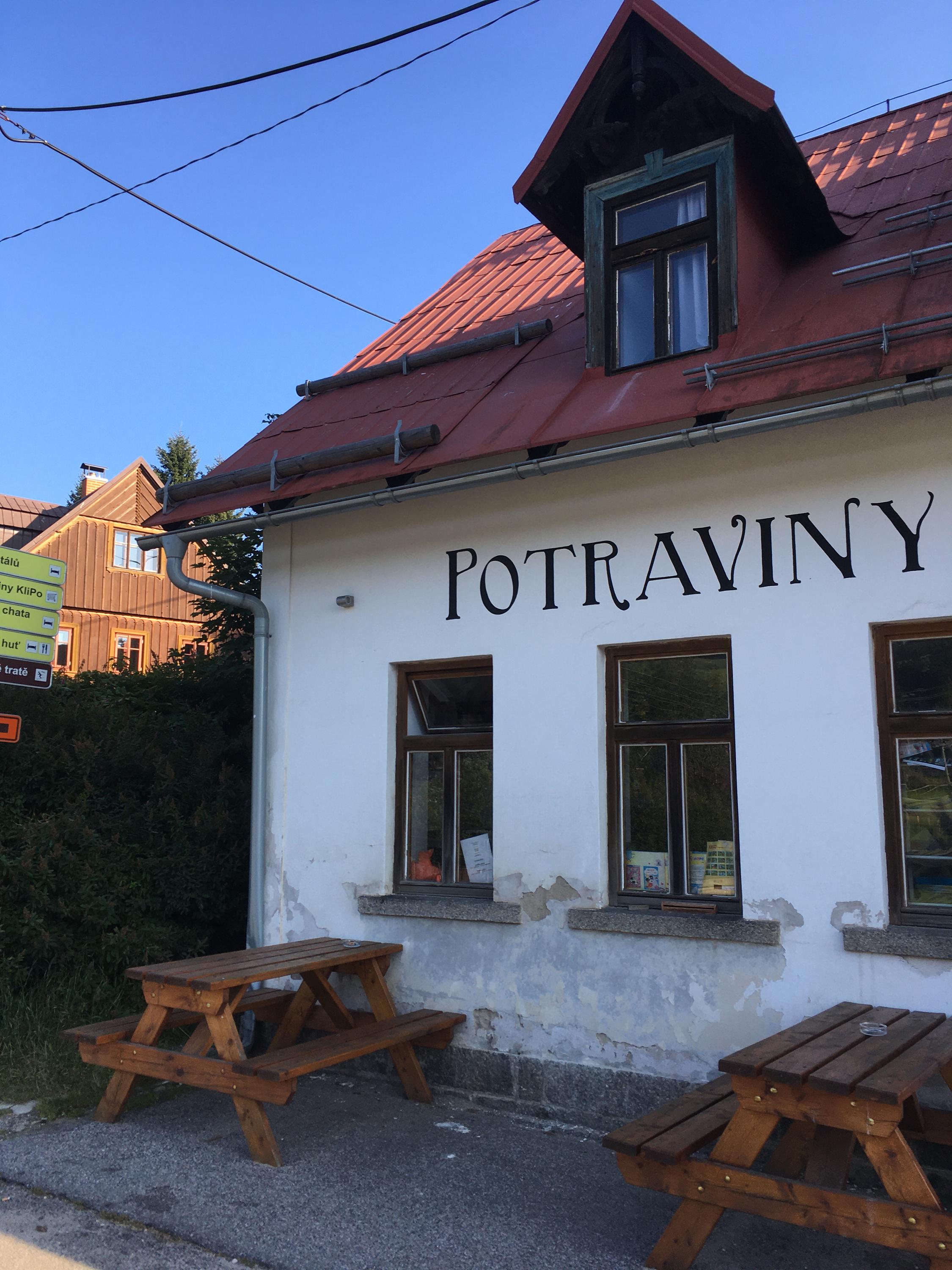 Potraviny U pošty foto 2