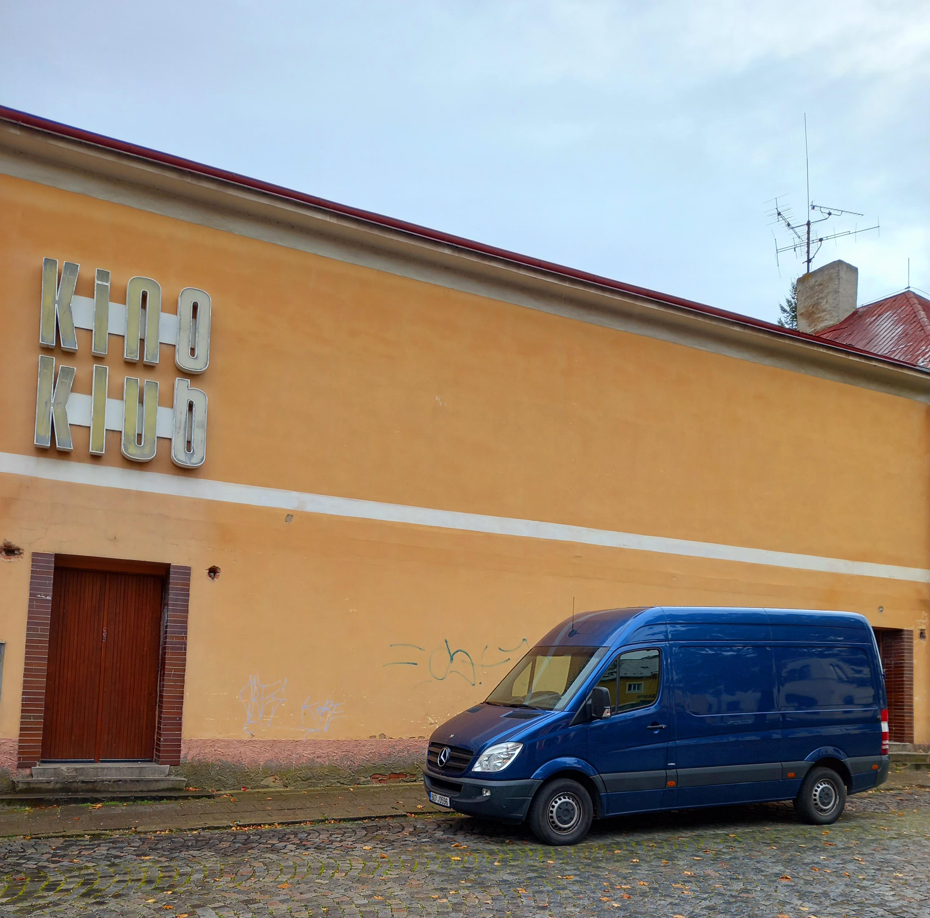 Kino  Postoloprty foto 2